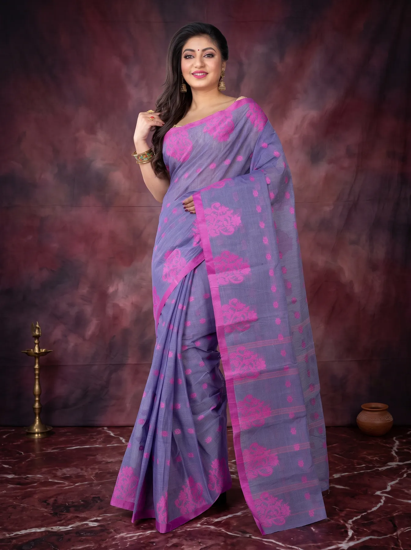 DipDiya Pure Cotton Light Blue Botgach Grace of Bengal Tant Sarees