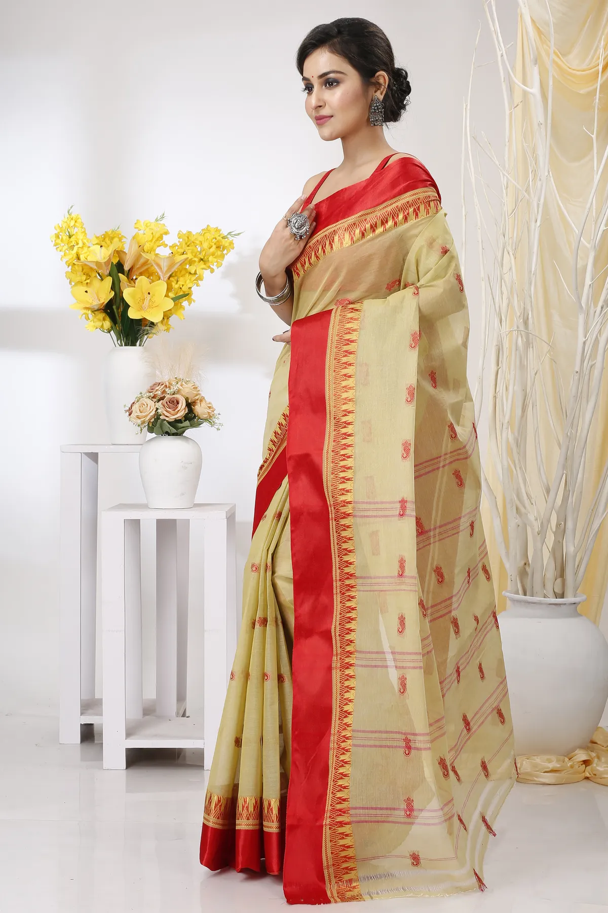 DipDiya Pure Cotton Light Brown Lagan Handloom Heritage Tant Sarees
