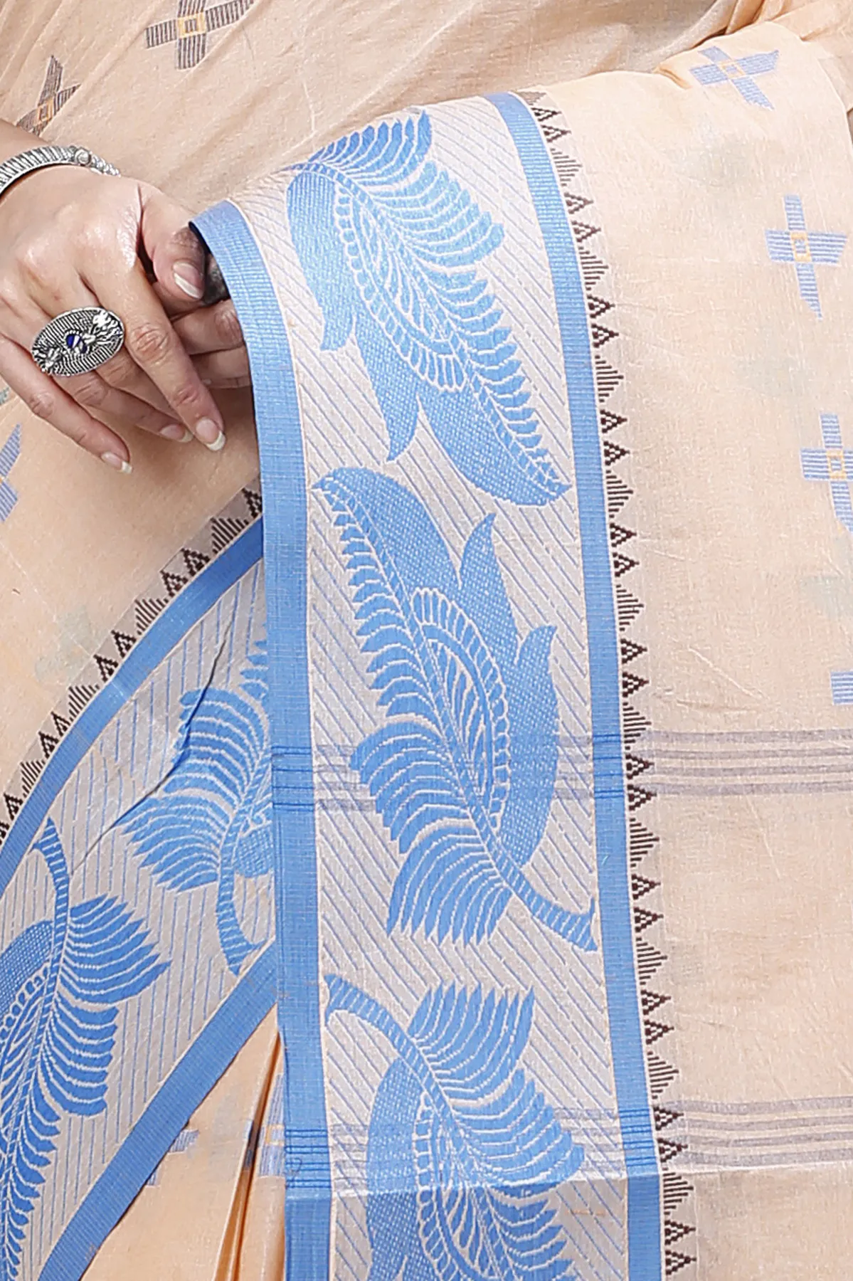 DipDiya Pure Cotton Light Brown Rowan Artisan Woven Tant Sarees