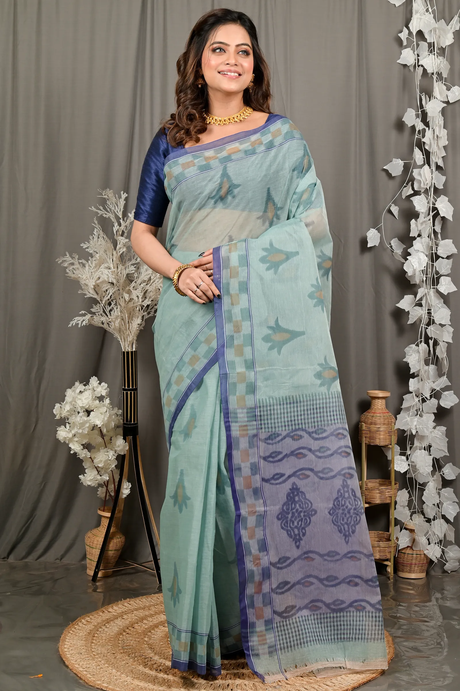 DipDiya Pure Cotton Light Green Devai Masterfully Woven Printed Tant Sarees