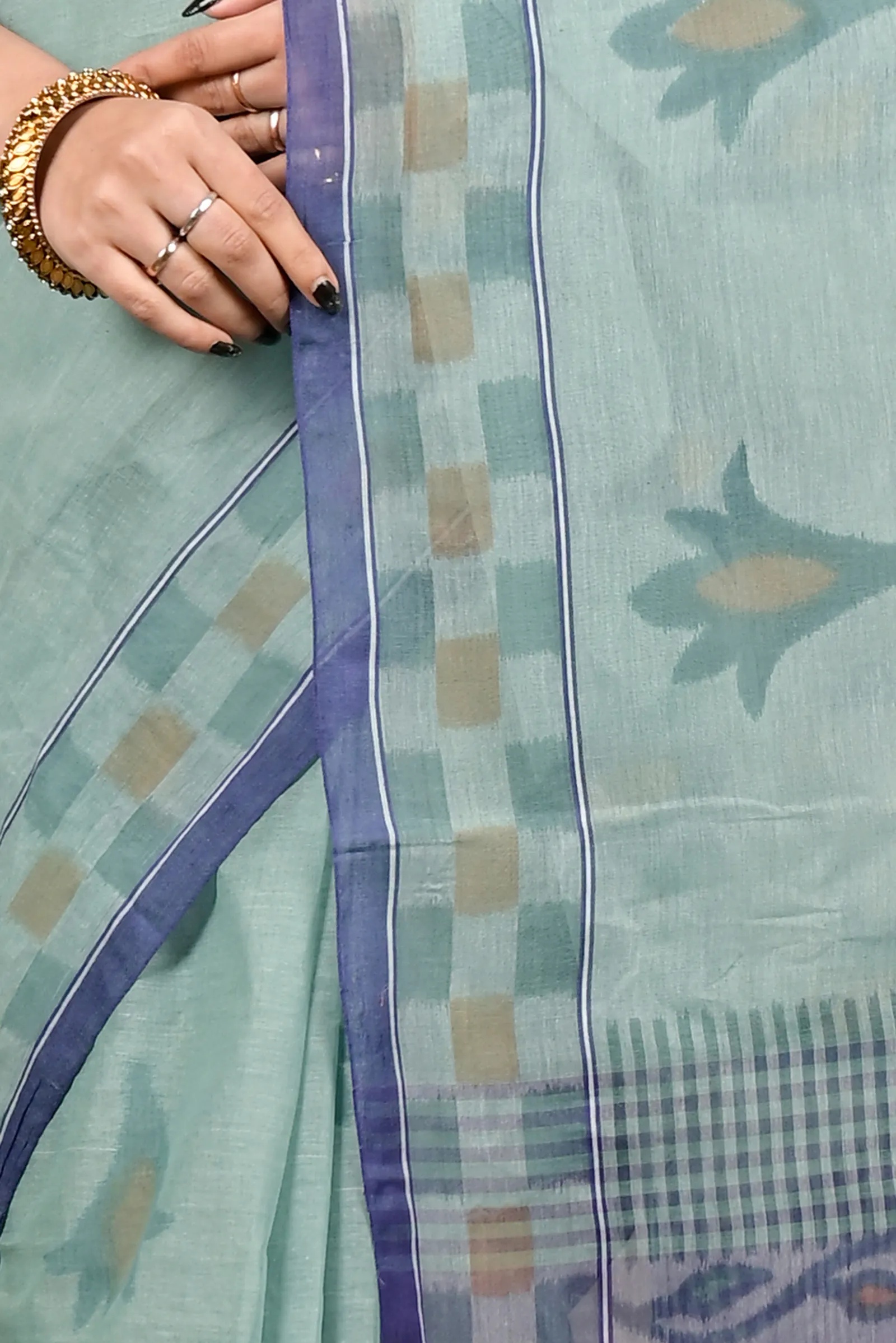 DipDiya Pure Cotton Light Green Devai Masterfully Woven Printed Tant Sarees