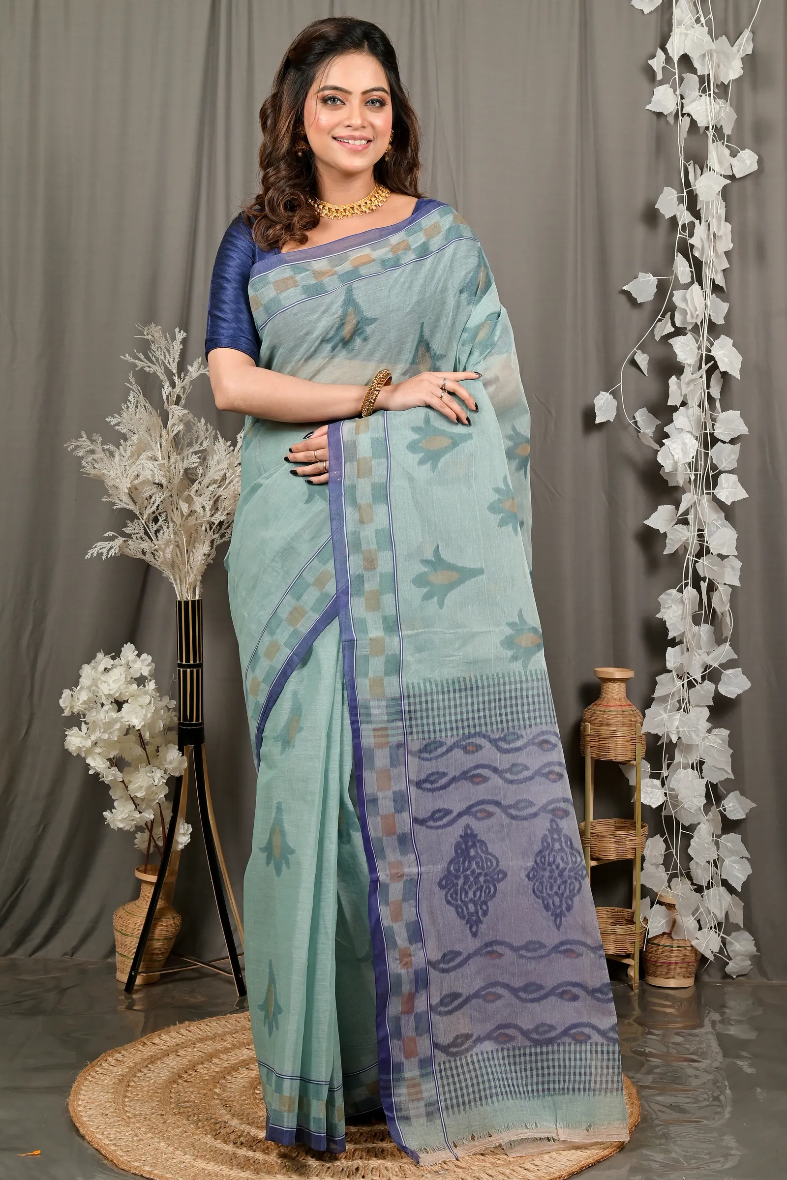 DipDiya Pure Cotton Light Green Devai Masterfully Woven Printed Tant Sarees