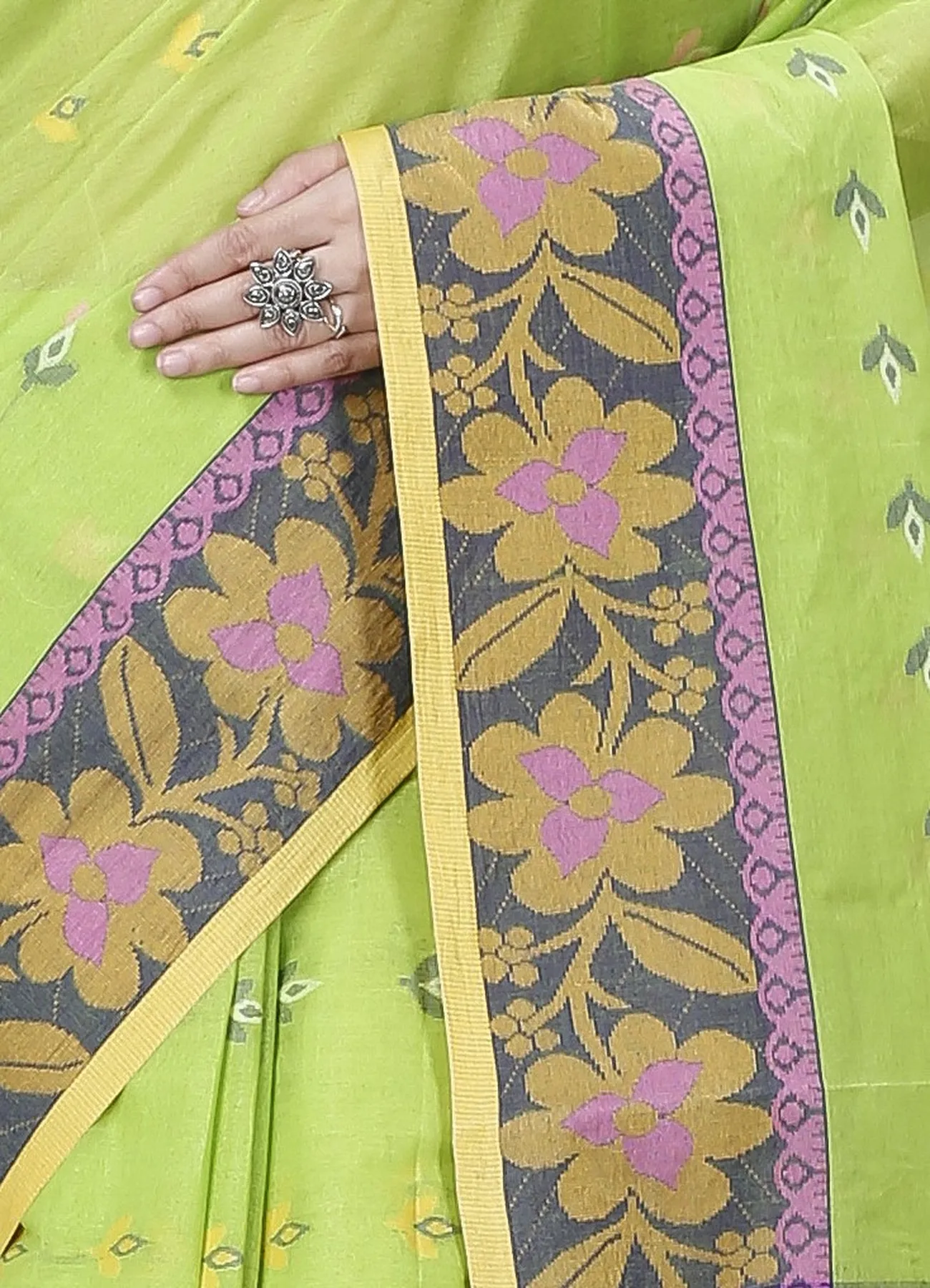 DipDiya Pure Cotton Light Green Numan Loom to Love Tant Sarees