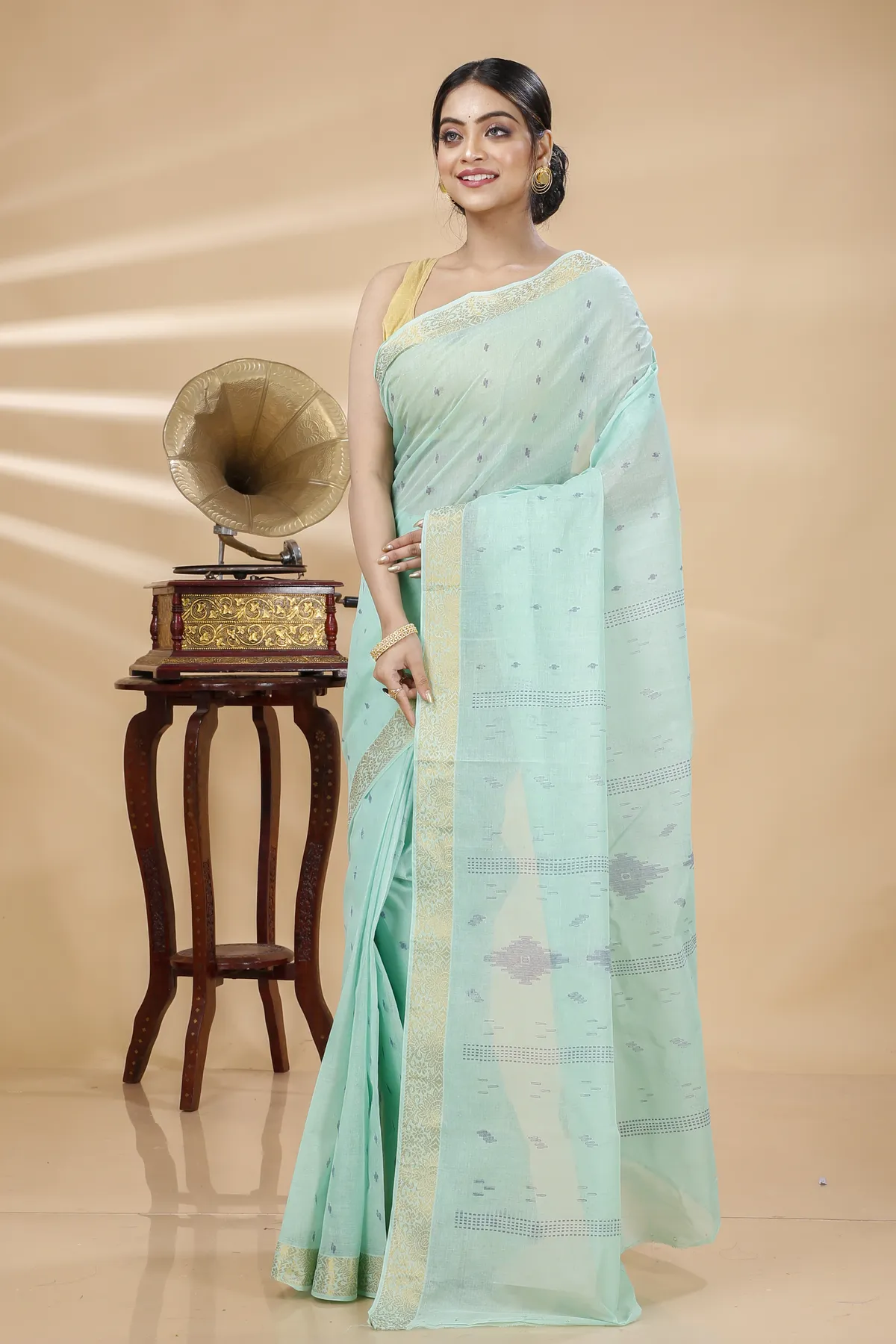 DipDiya Pure Cotton Light Green Porna Weaves with a Story Printed Tant Sarees