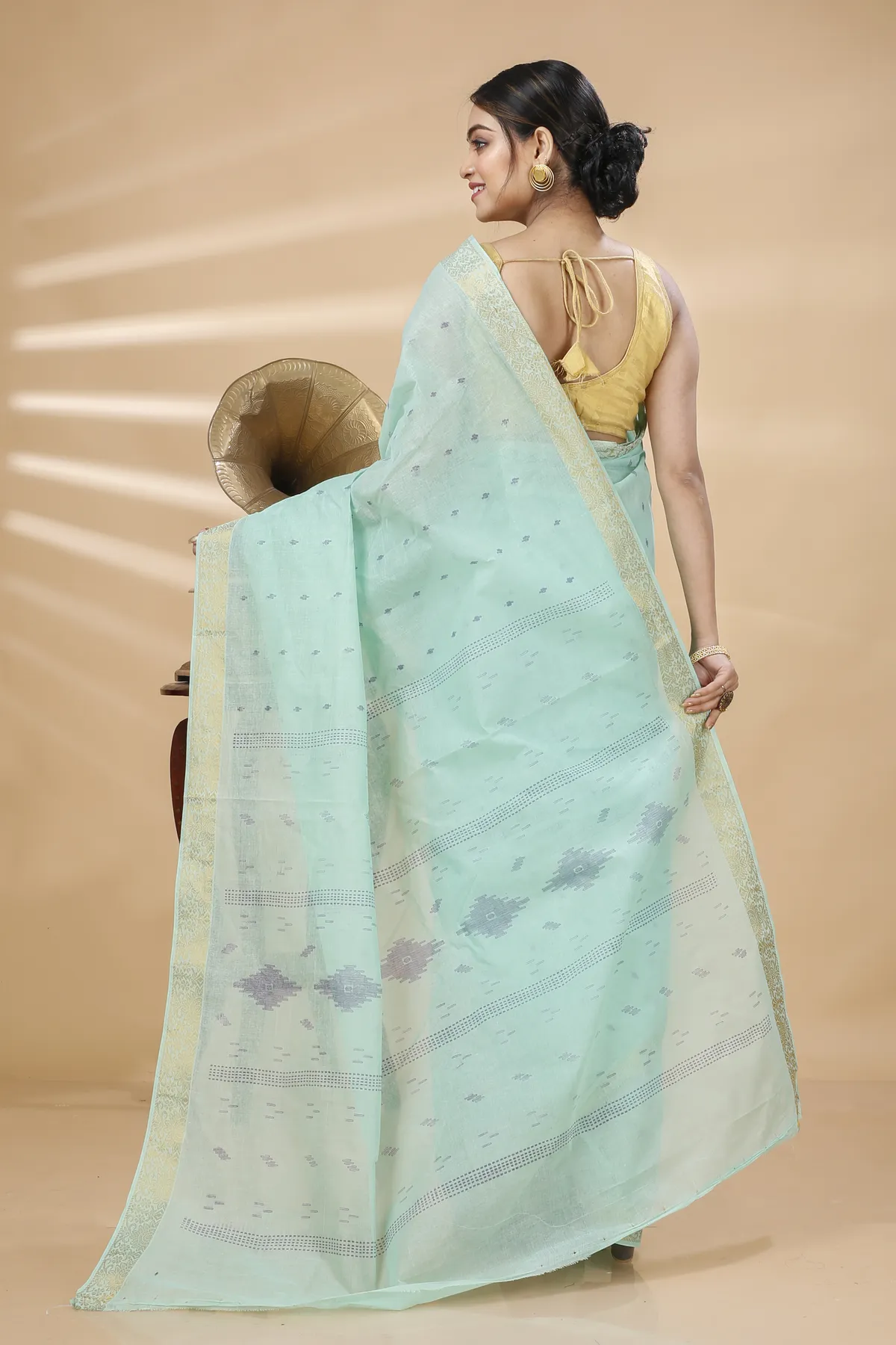 DipDiya Pure Cotton Light Green Porna Weaves with a Story Printed Tant Sarees