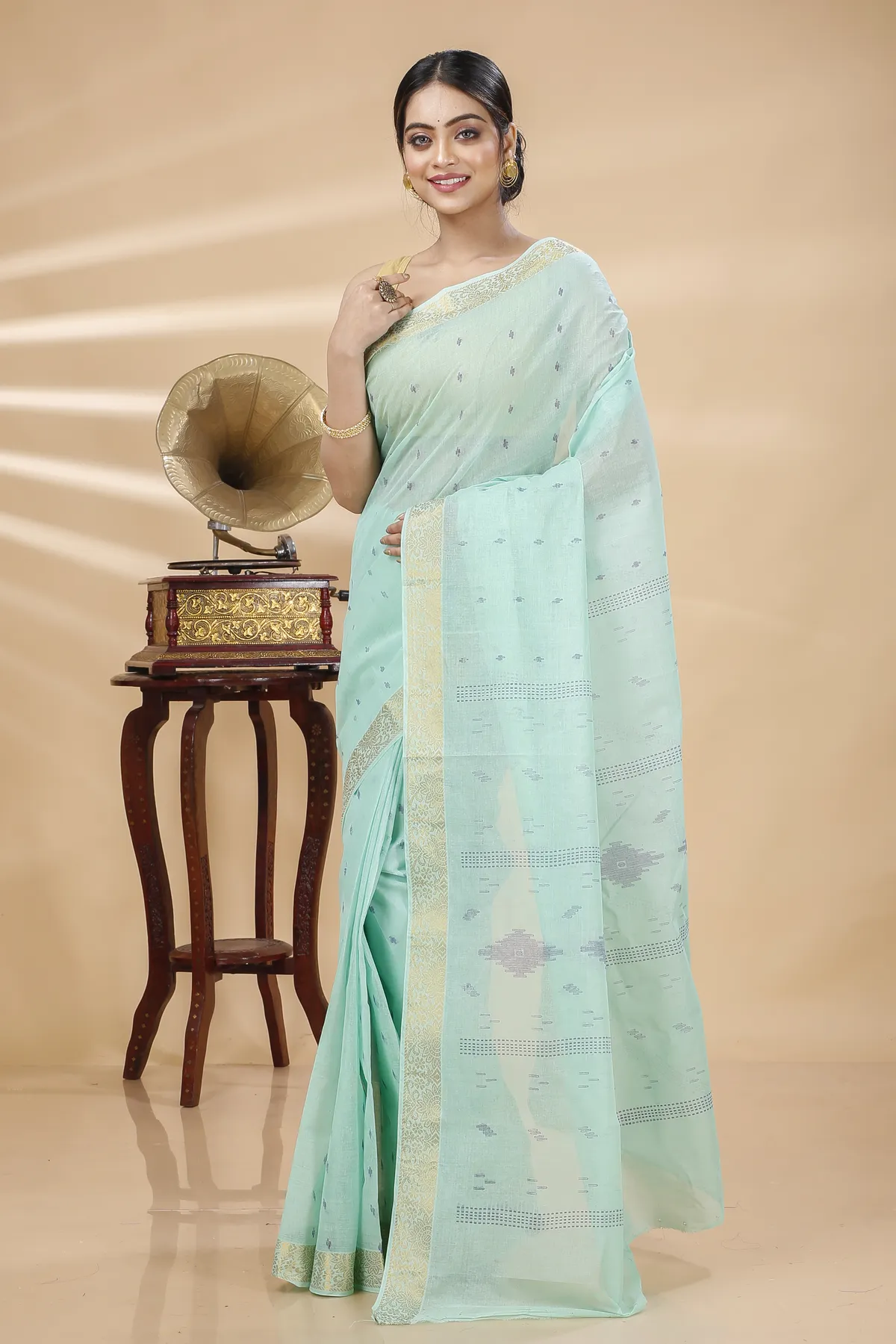 DipDiya Pure Cotton Light Green Porna Weaves with a Story Printed Tant Sarees