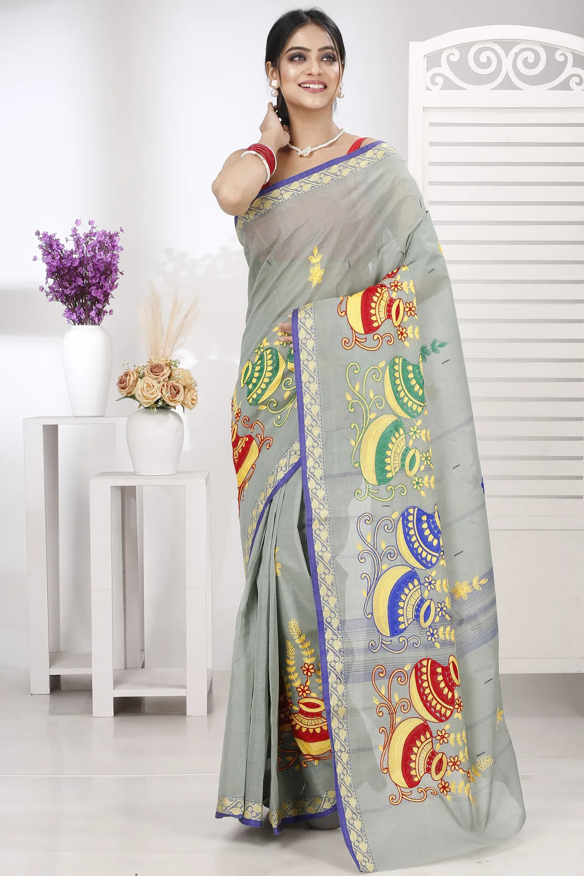 DipDiya Pure Cotton Light Grey Embi Gaela Ghot A Legacy Woven Embroidery Tant Sarees