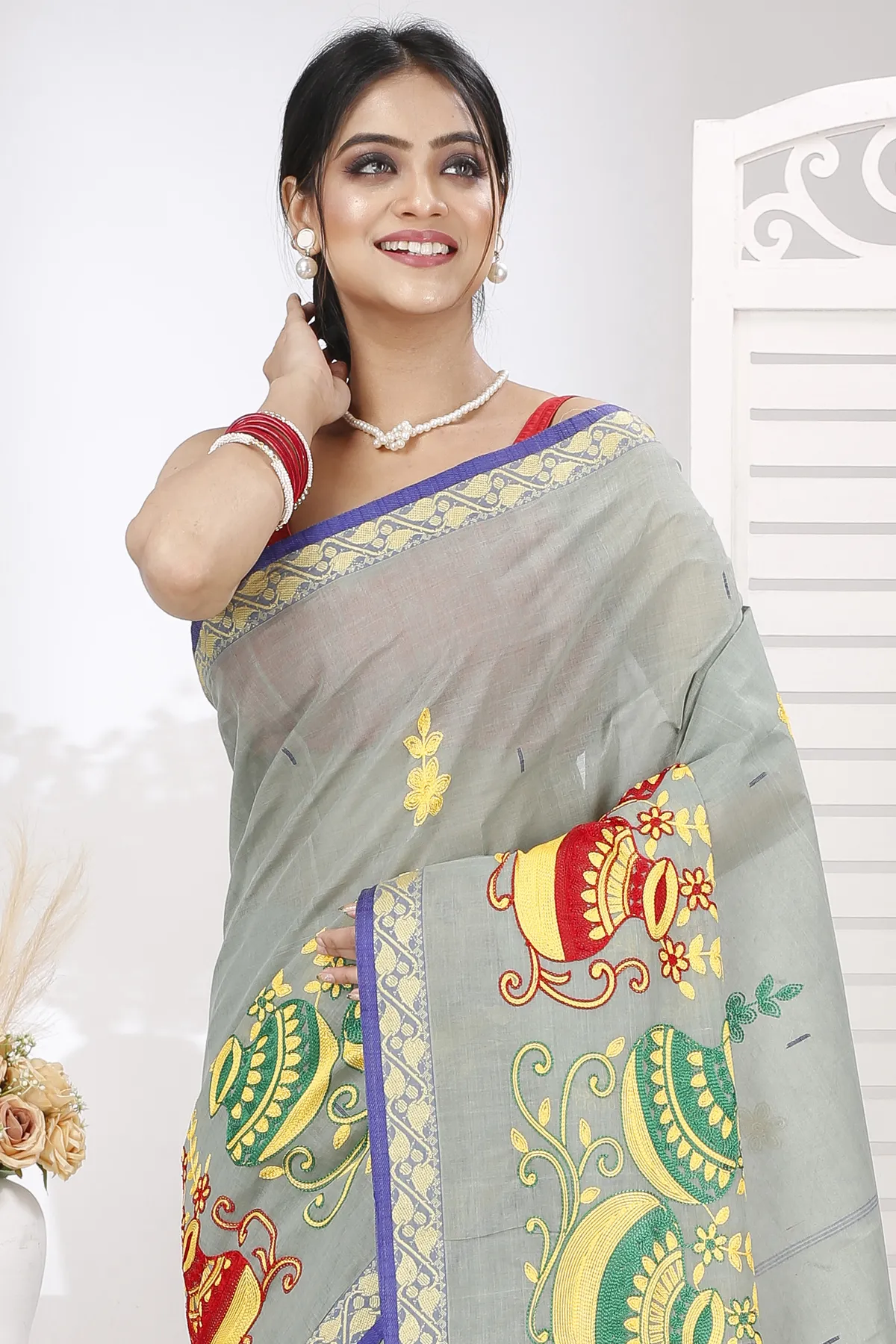 DipDiya Pure Cotton Light Grey Embi Gaela Ghot A Legacy Woven Embroidery Tant Sarees