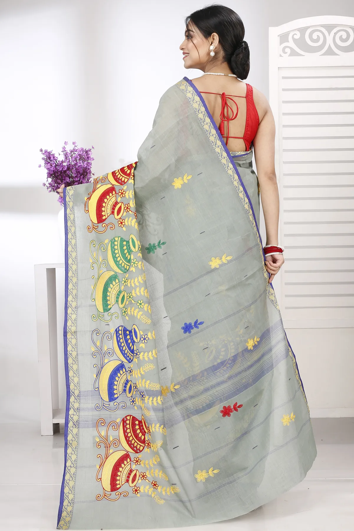 DipDiya Pure Cotton Light Grey Embi Gaela Ghot A Legacy Woven Embroidery Tant Sarees