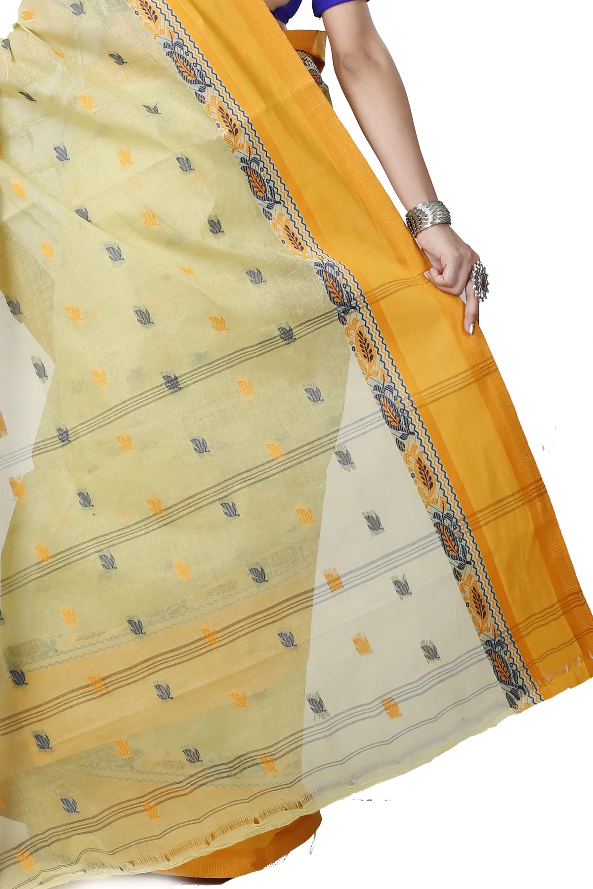DipDiya Pure Cotton Light Yellow Provati Loom to Love Tant Sarees