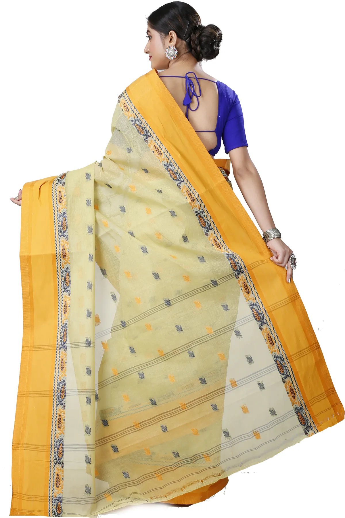 DipDiya Pure Cotton Light Yellow Provati Loom to Love Tant Sarees