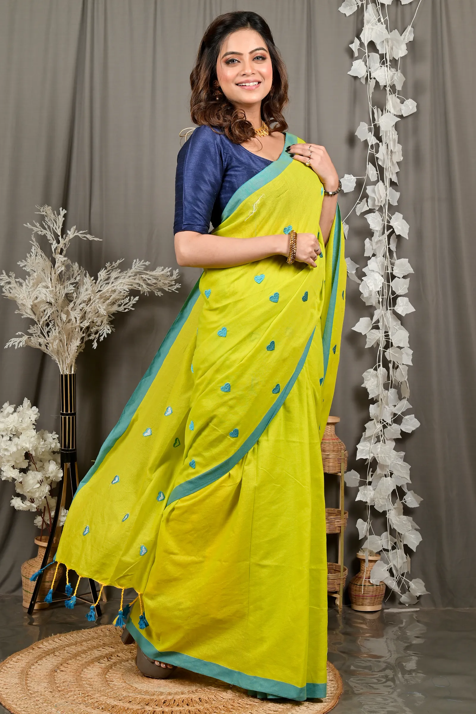 DipDiya Pure Cotton Lime Green Dhrli Bengal’s Legacy Embroidery Handloom sarees
