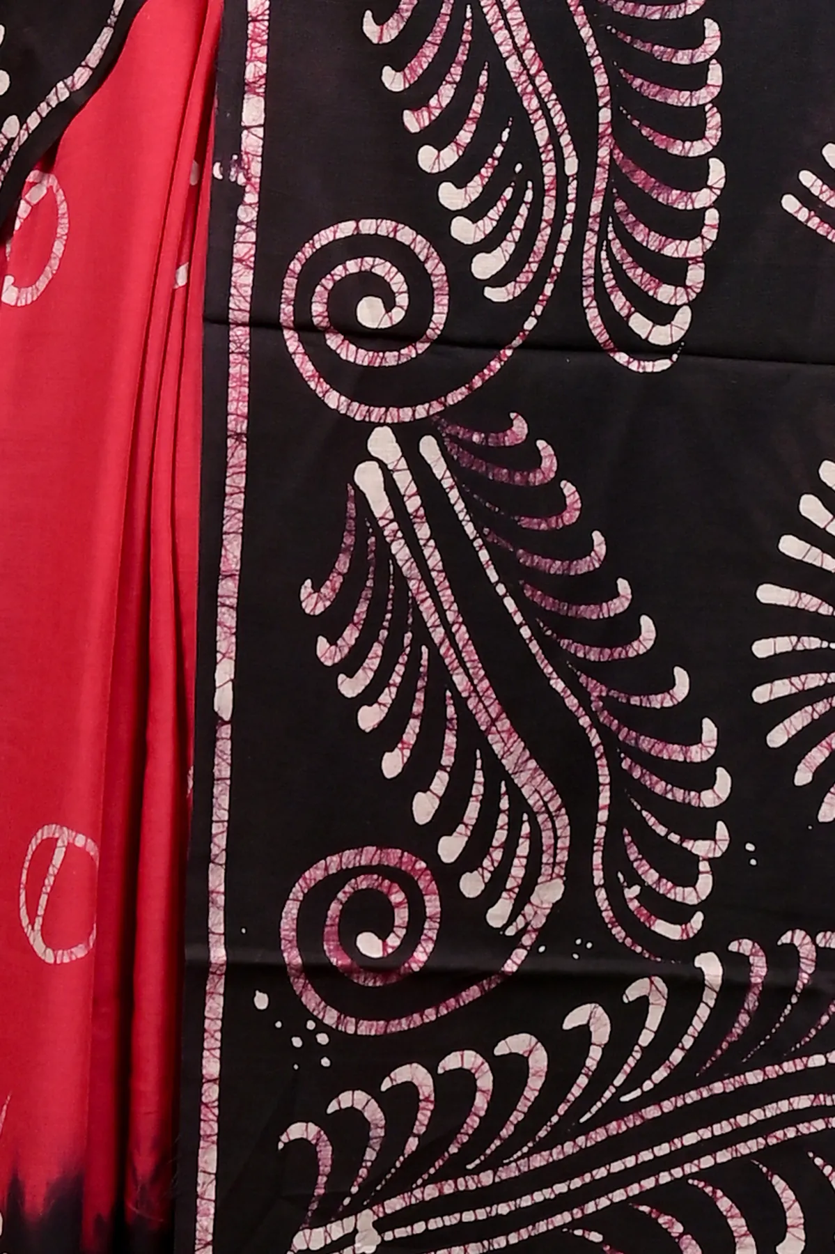 DipDiya Pure Cotton Maroon Pihu Handloom Heritage Batik Print Sarees