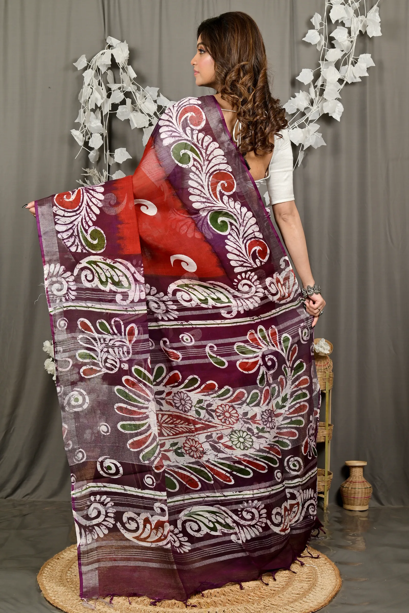 DipDiya Pure Cotton Marun Dinesi Elegant by Tradition Batik Print Sarees