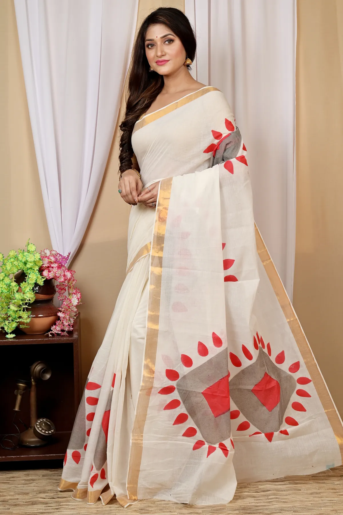 DipDiya Pure Cotton Multi-Coloured Hataka Handcrafted Elegance Hand Painted Sarees