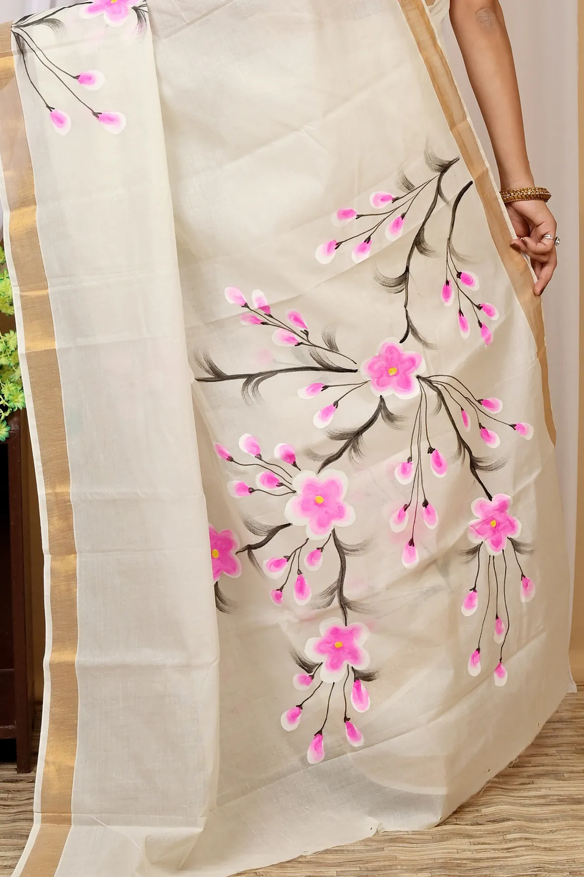 DipDiya Pure Cotton Multi-Coloured Hataka Loom to Love Hand Painted Sarees