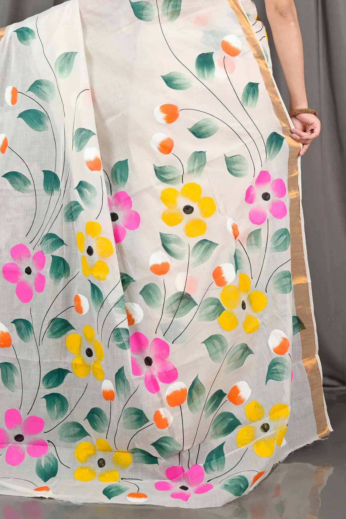 DipDiya Pure Cotton Multi-Coloured Hataka Masterfully Wovens Hand Painted Sarees