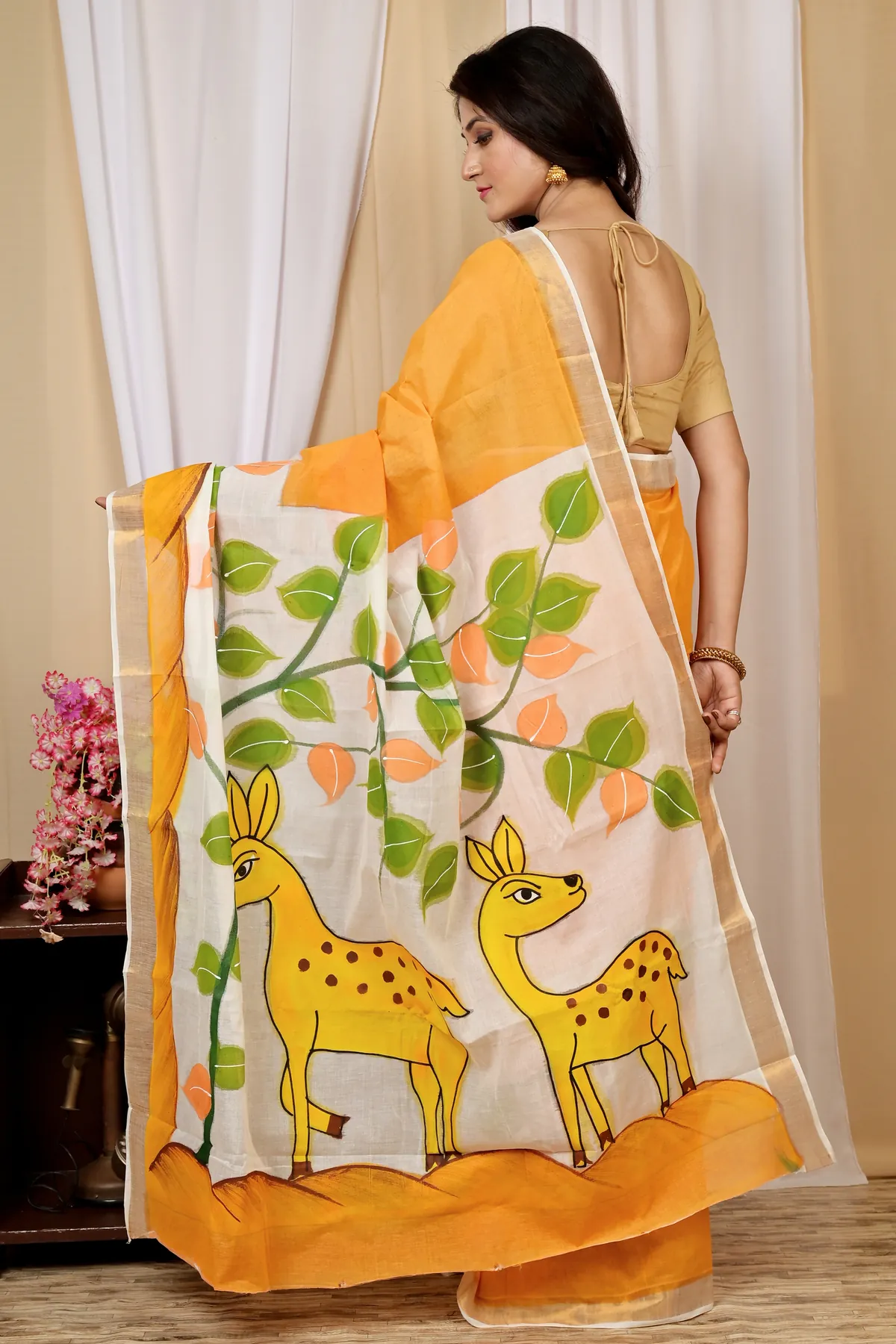 DipDiya Pure Cotton Multi-Coloured Hataka Pure Bengali Grace Hand Painted Sarees
