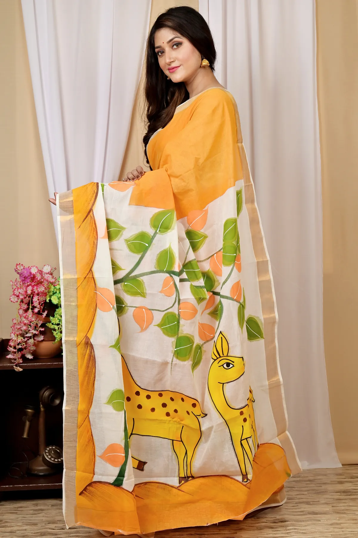 DipDiya Pure Cotton Multi-Coloured Hataka Pure Bengali Grace Hand Painted Sarees