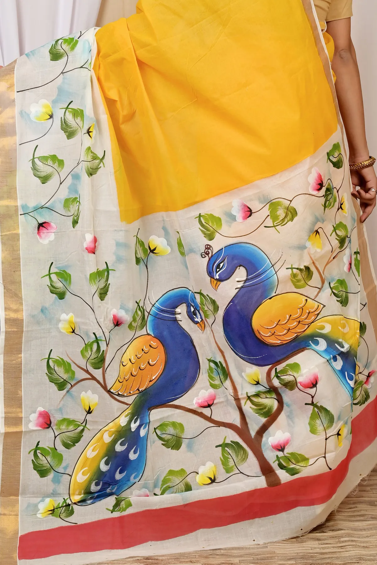 DipDiya Pure Cotton Multi-Coloured Hataka Regal Bengali Hand Painted Sarees