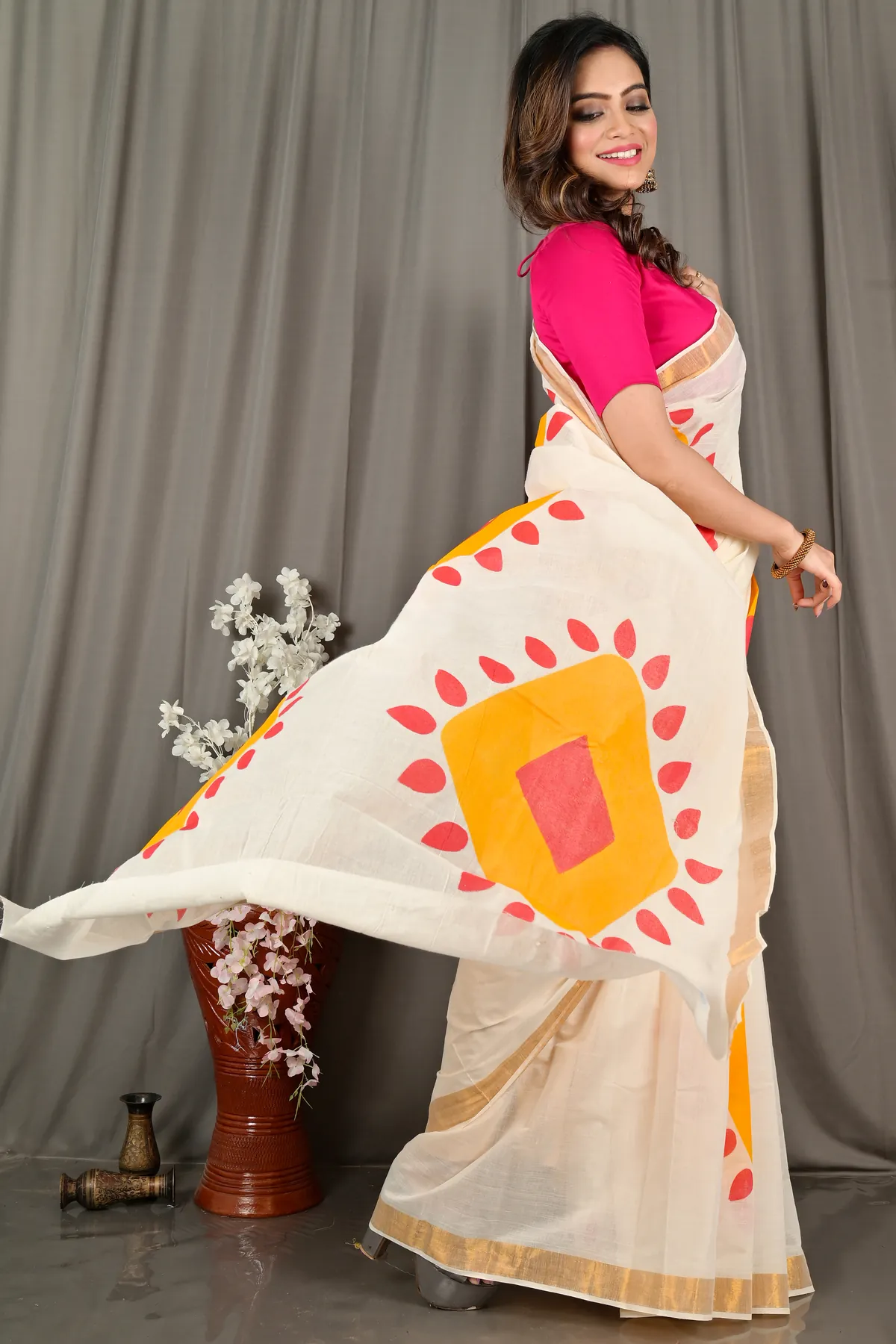 DipDiya Pure Cotton Multi-Coloured Hataka Regal Bengalis Hand Painted Sarees