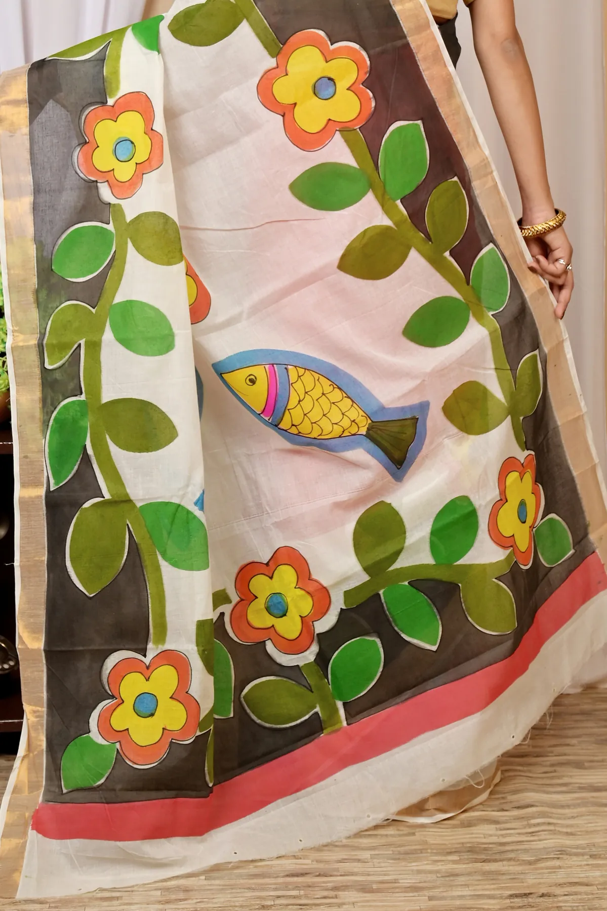 DipDiya Pure Cotton Multi-Coloured Hataka The Bengali Classic Hand Painted Sarees