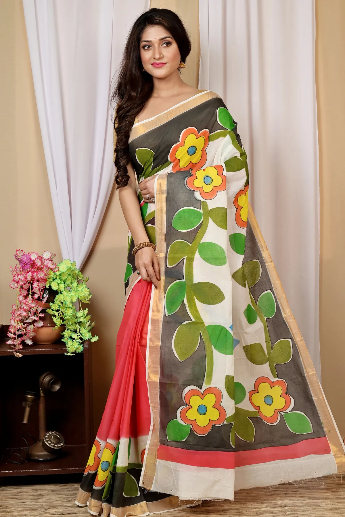 DipDiya Pure Cotton Multi-Coloured Hataka The Bengali Classic Hand Painted Sarees
