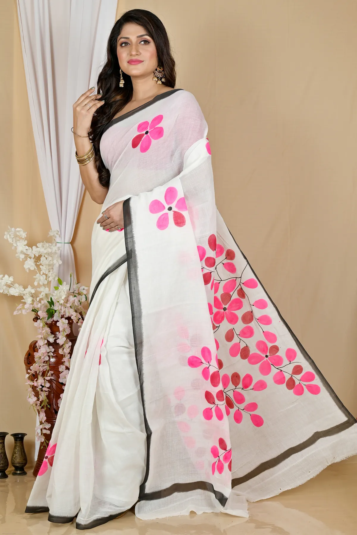 DipDiya Pure Cotton Multi-Coloured Hataka Traditional Bengalis Hand Painted Sarees