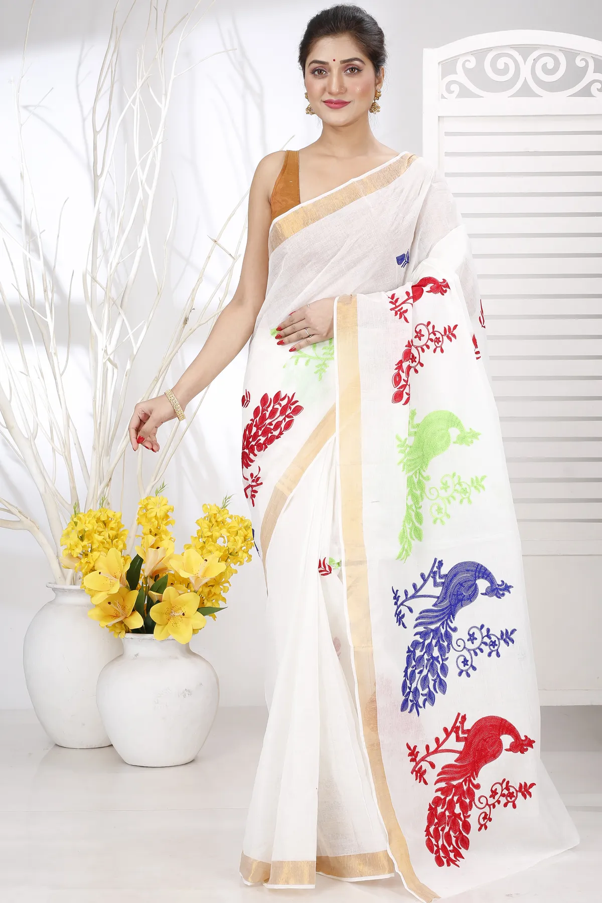 DipDiya Pure Cotton Multi-Coloured Leo Classic Bengali Embroidery Tant Sarees