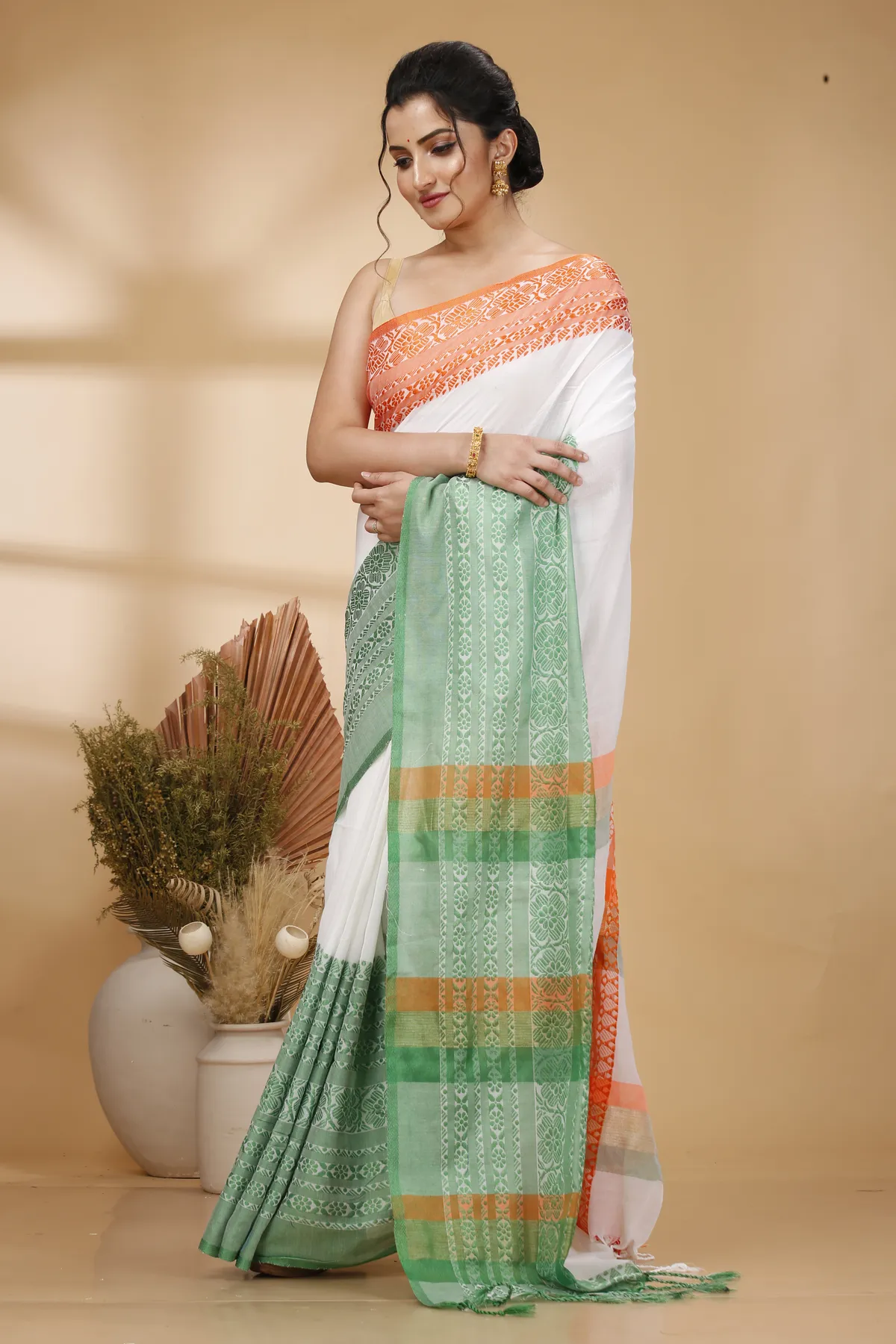 DipDiya Pure Cotton Multi-Coloured Mala Tradition in Every Thread Handloom Sarees