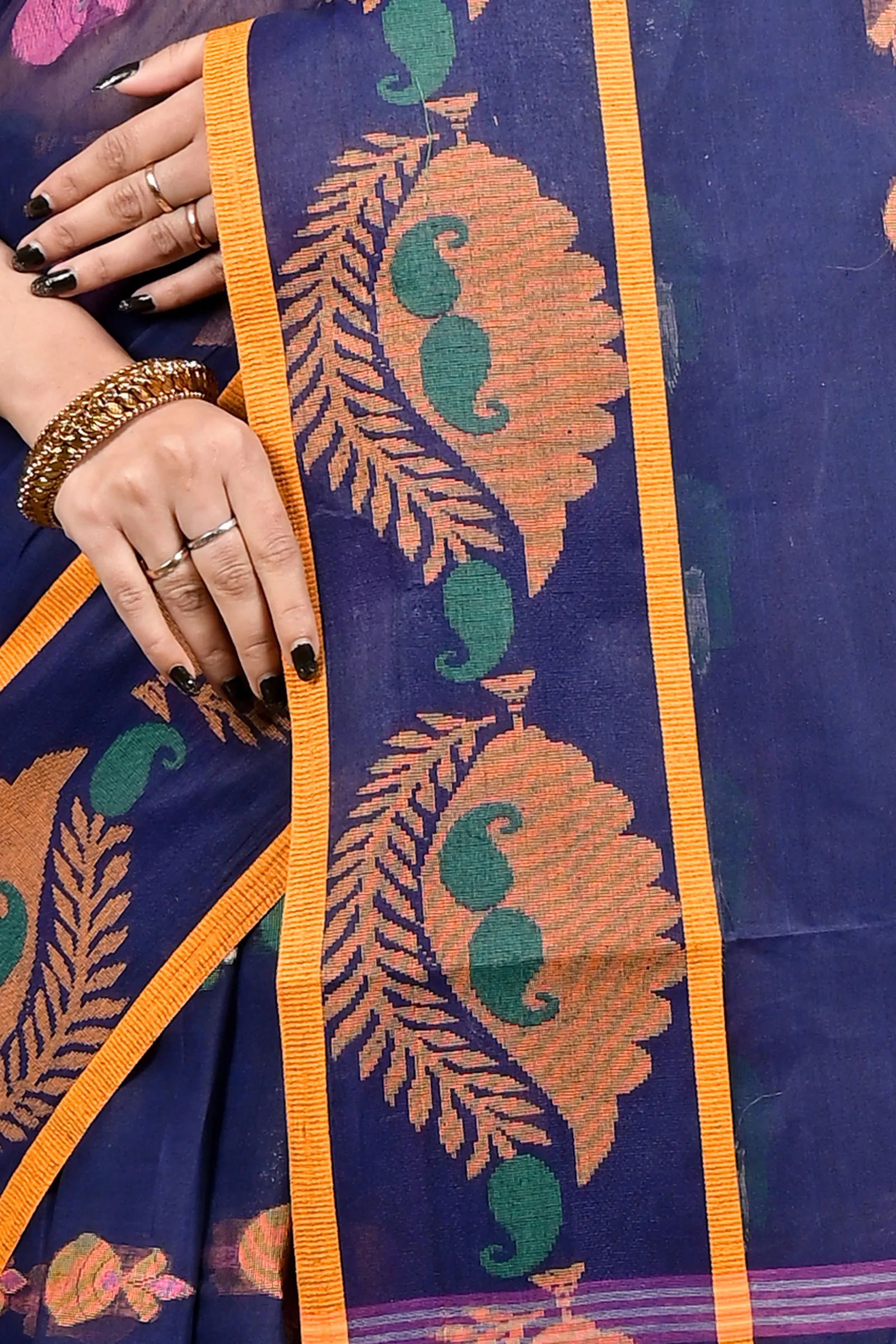 DipDiya Pure Cotton Naby Blue Debui Elegance in Every Weave Tant Sarees