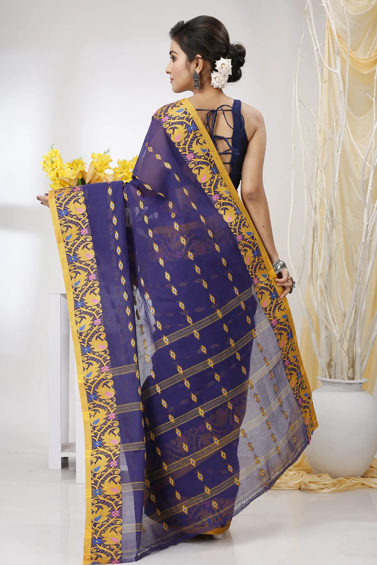 DipDiya Pure Cotton Naby Blue Lucy Elegance in Every Weave Tant Sarees