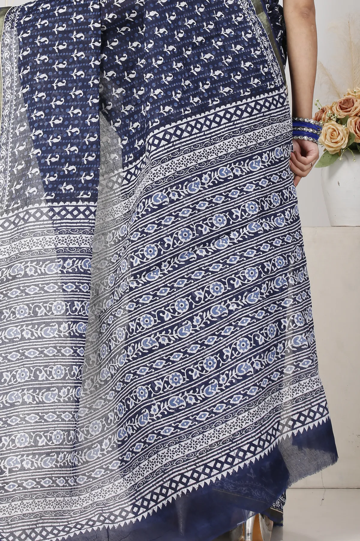 DipDiya Pure Cotton Naby Blue Mela Traditional Bengali Printed Handloom Sarees