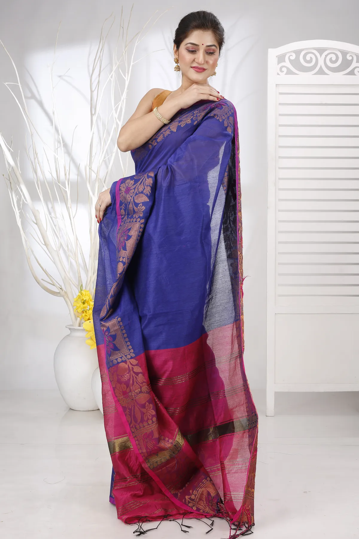 DipDiya Pure Cotton Naby Blue Swarno Essence of Bengal Handloom Sarees