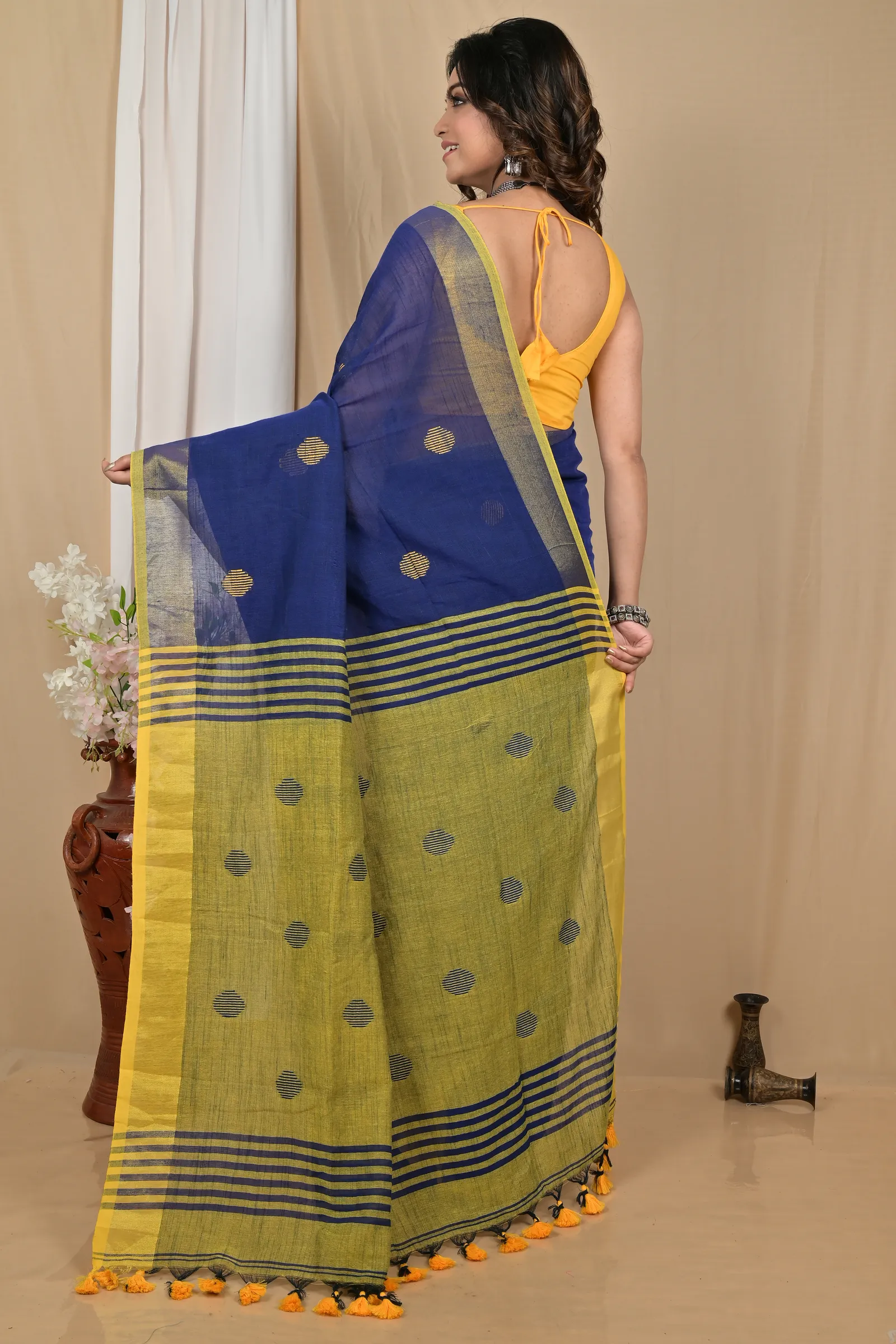 DipDiya Pure Cotton Nabyblue Yellow Achkol Woven by Hand Handloom Sarees