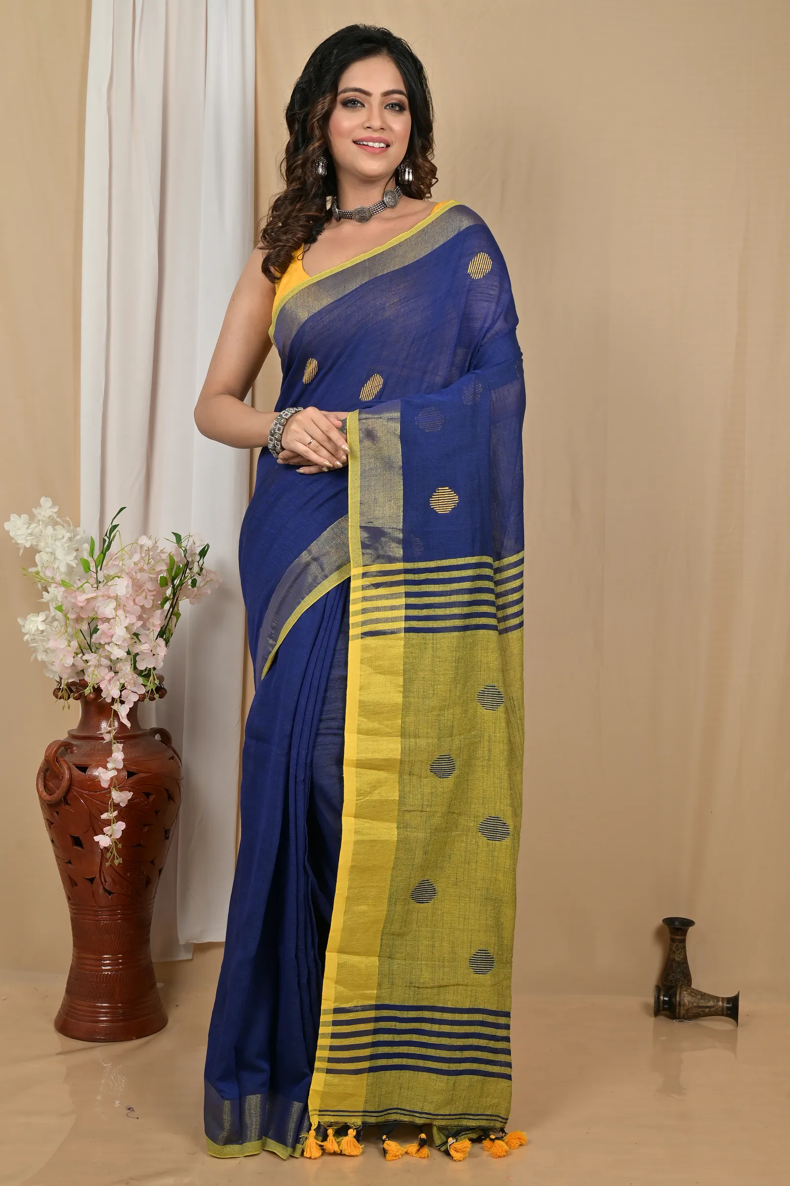 DipDiya Pure Cotton Nabyblue Yellow Achkol Woven by Hand Handloom Sarees
