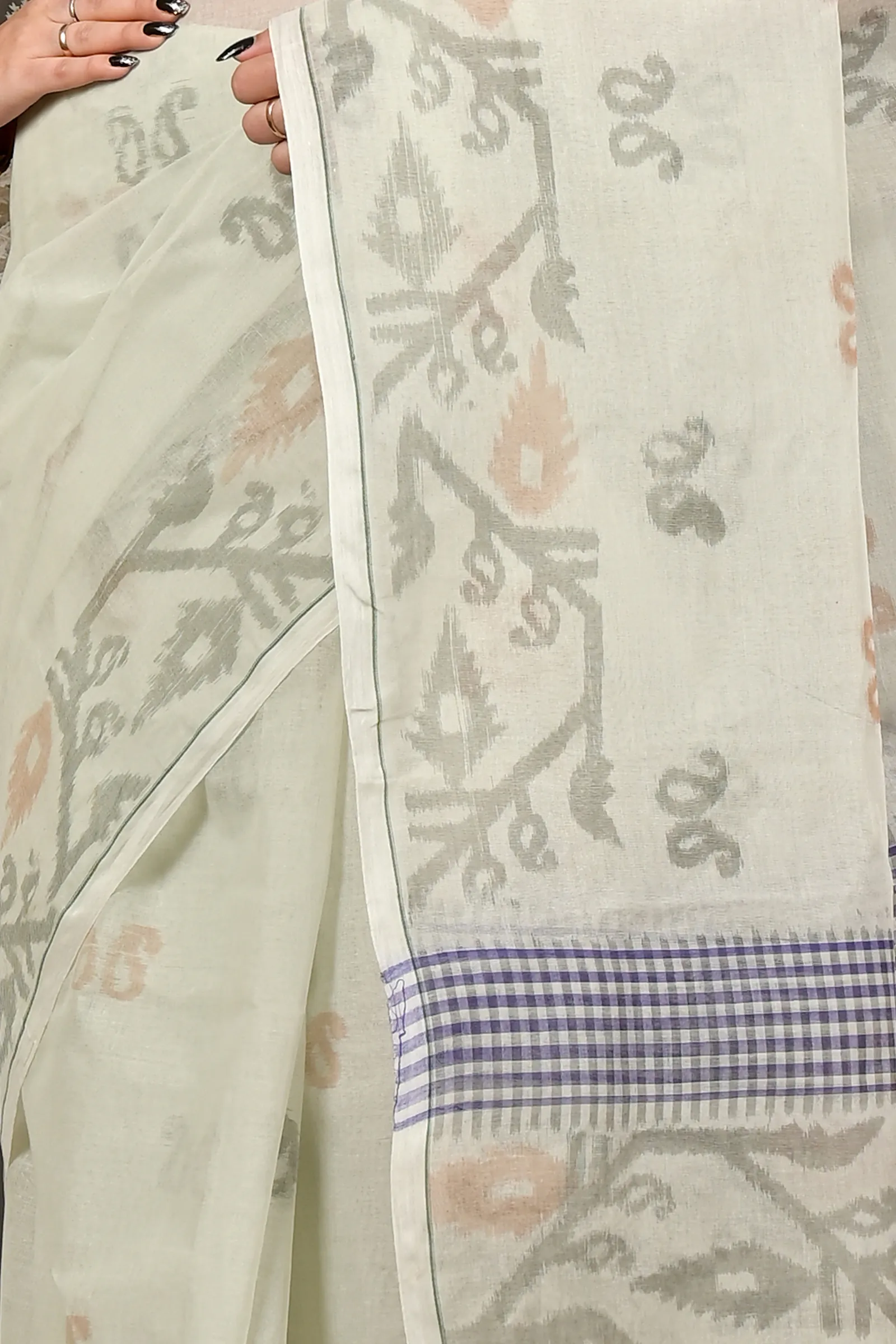 DipDiya Pure Cotton Off White Divani Weaves with a Story Printed Tant Sarees