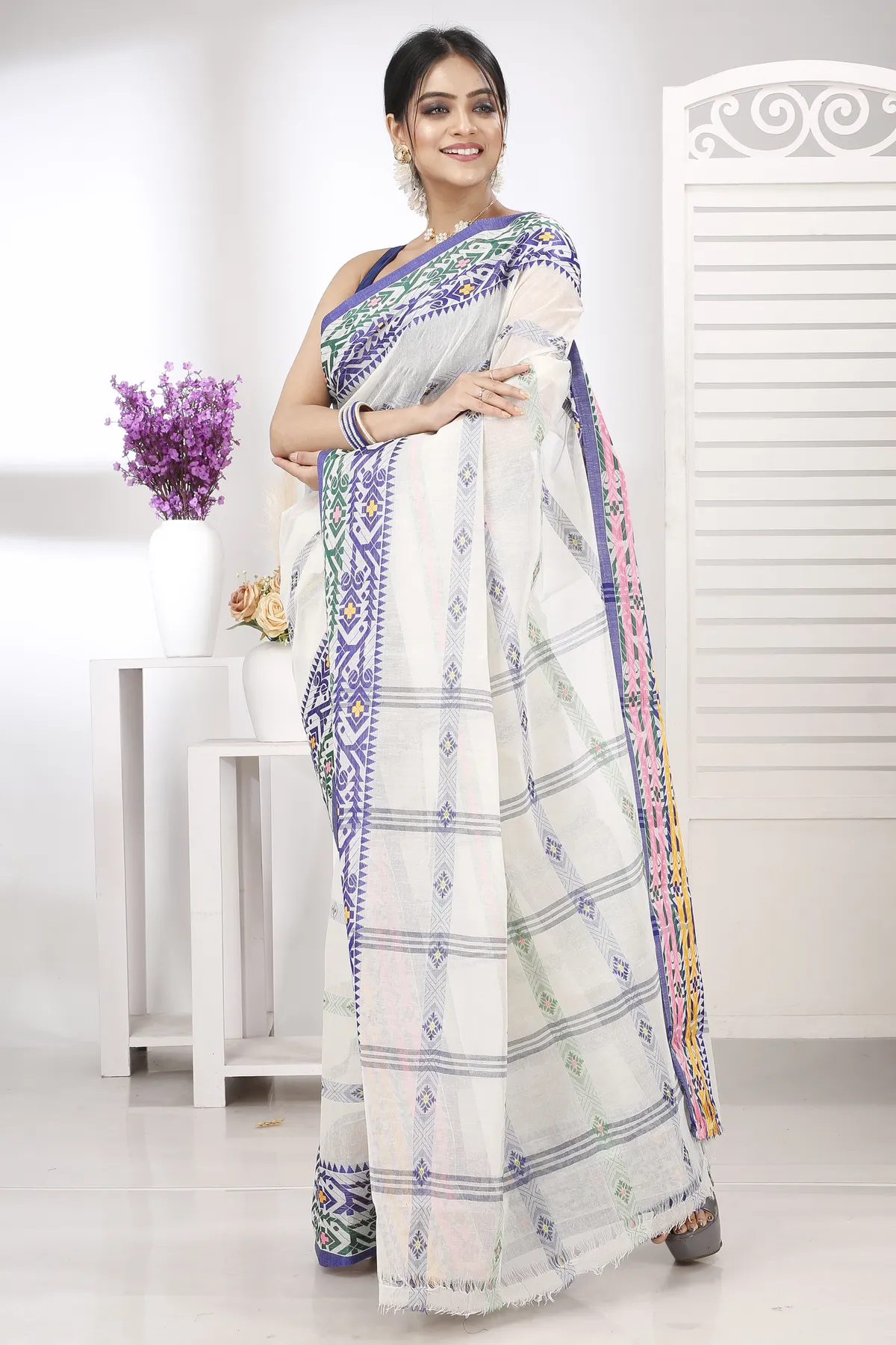 DipDiya Pure Cotton Off-White Moti Ankit Regal Bengali Tant Sarees