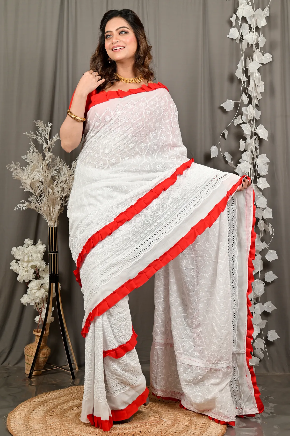 DipDiya Pure Cotton Off White Red Borma Wrapped in Heritage Handloom Sarees