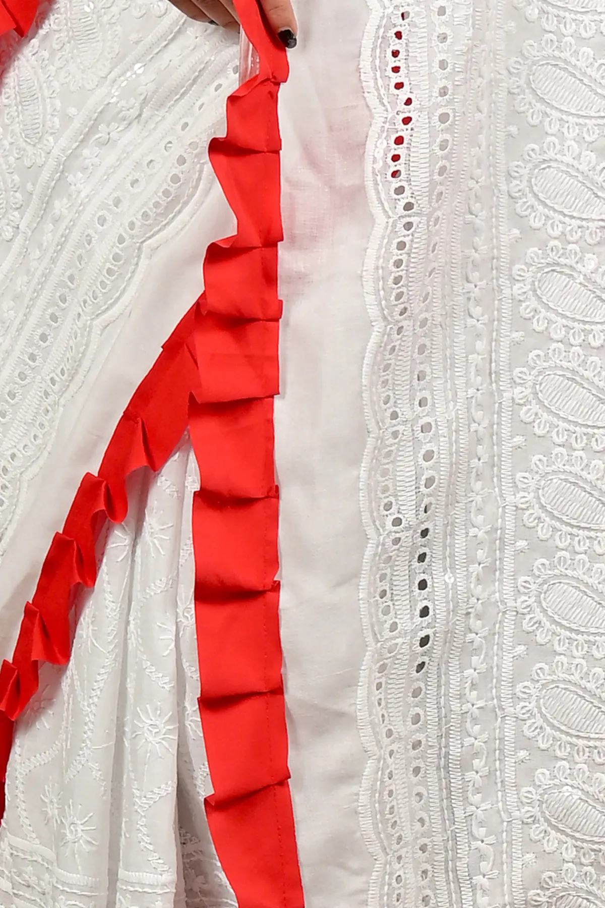 DipDiya Pure Cotton Off White Red Borma Wrapped in Heritage Handloom Sarees