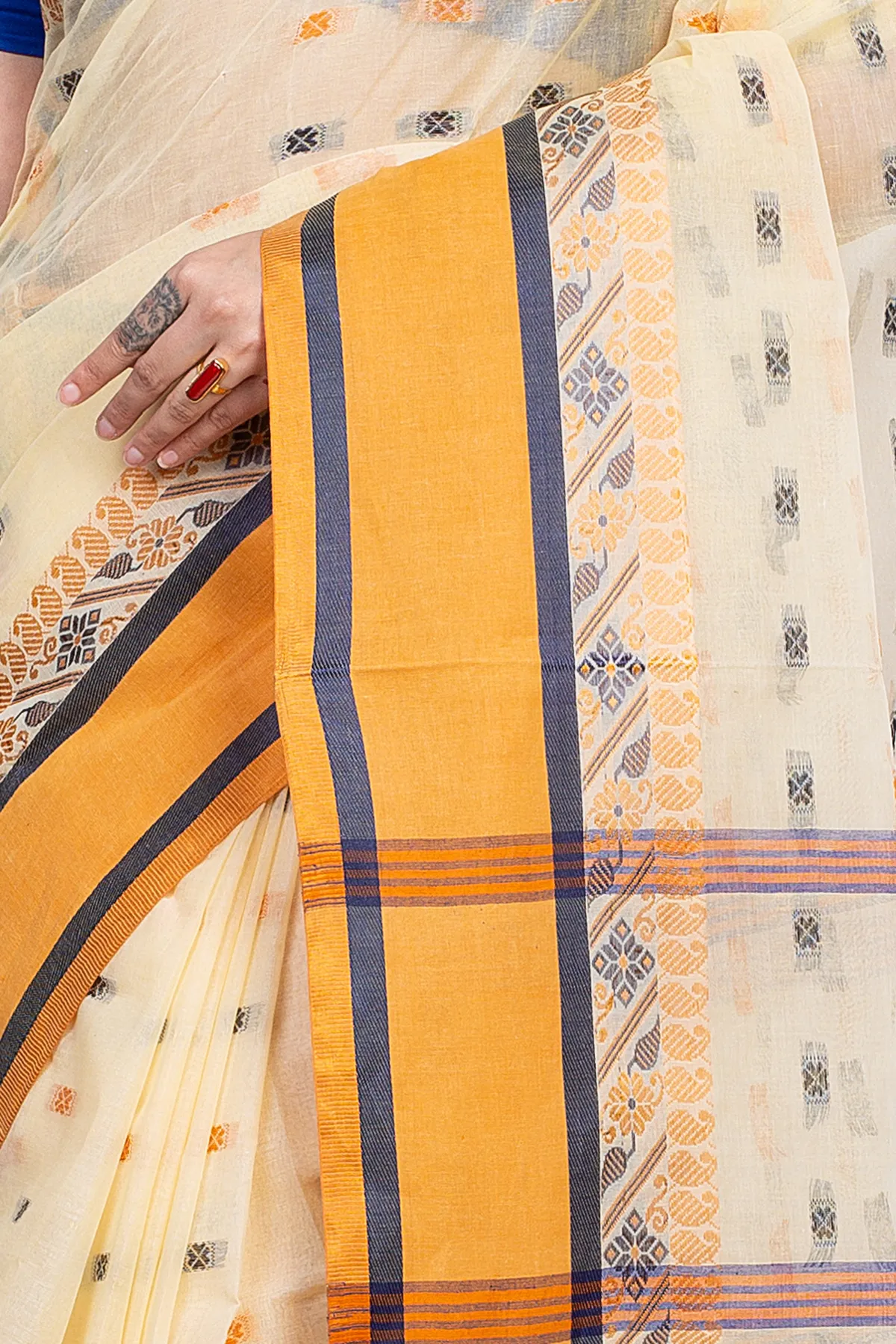 DipDiya Pure Cotton Off White ToraPar Bengal’s Tradition Tant Sarees