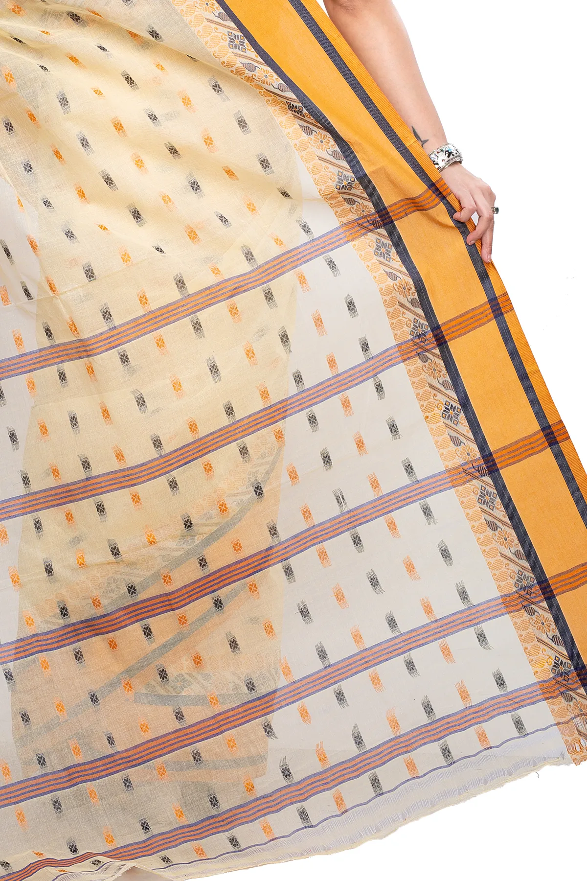 DipDiya Pure Cotton Off White ToraPar Bengal’s Tradition Tant Sarees