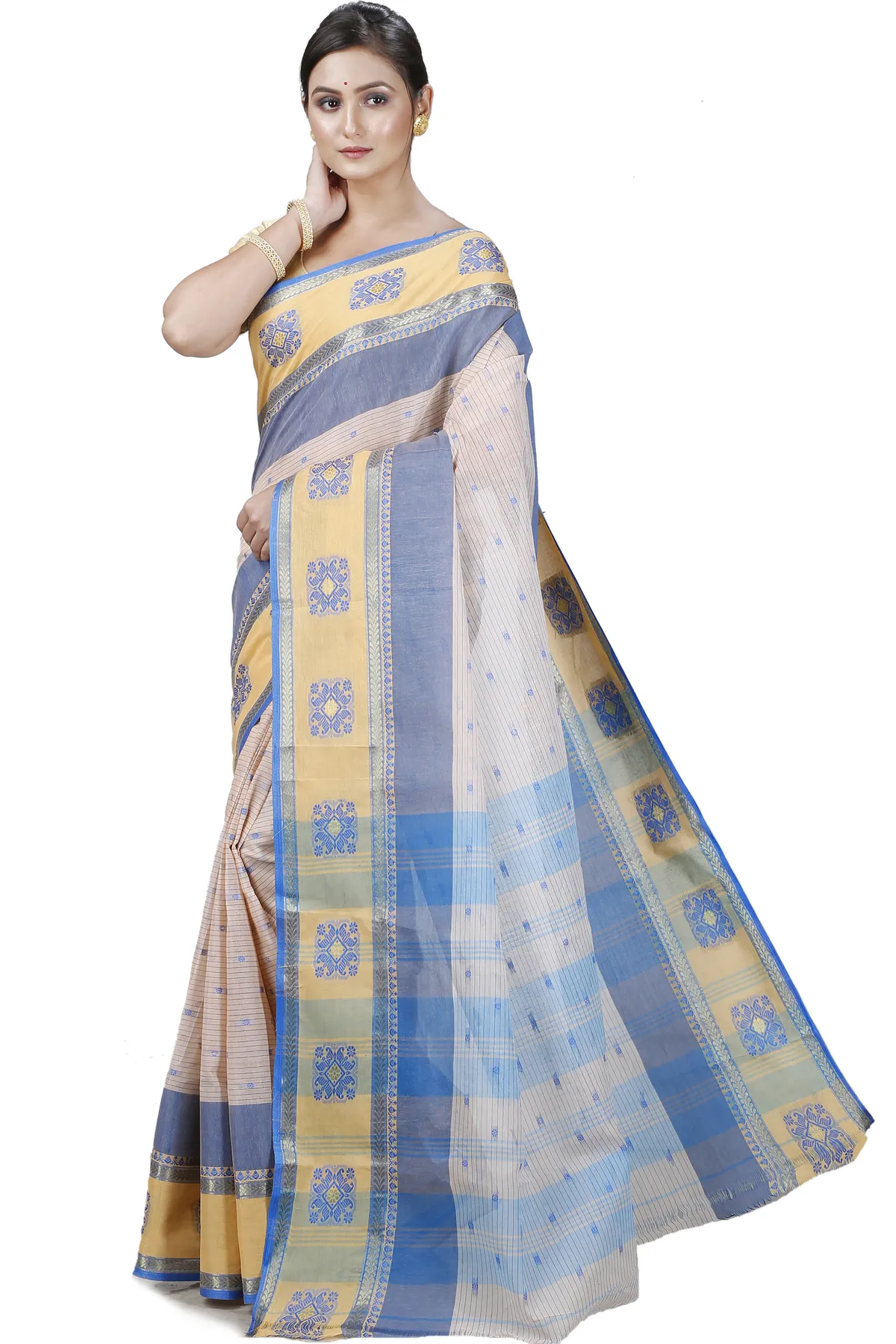 DipDiya Pure Cotton Off-White Uma Effortless Tradition Tant Sarees
