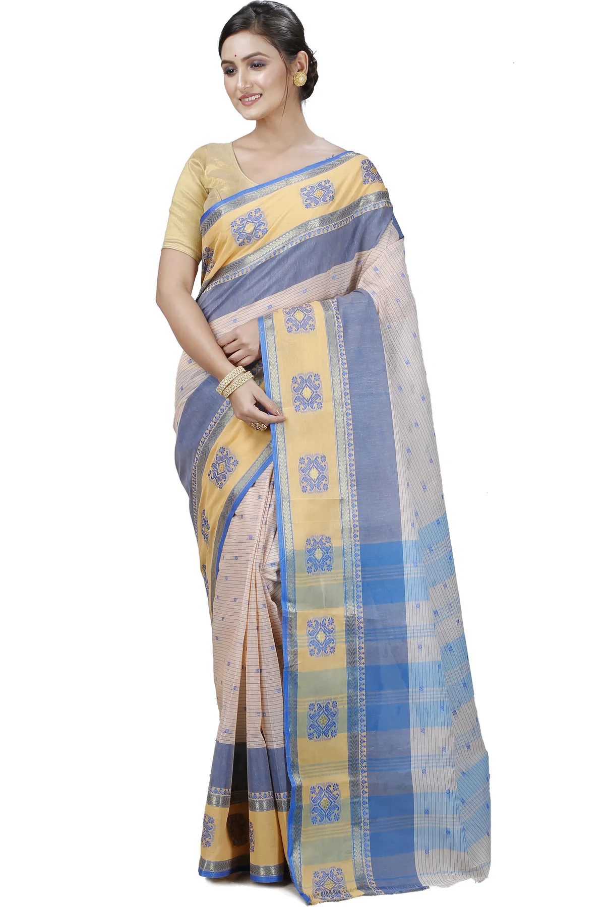 DipDiya Pure Cotton Off-White Uma Effortless Tradition Tant Sarees