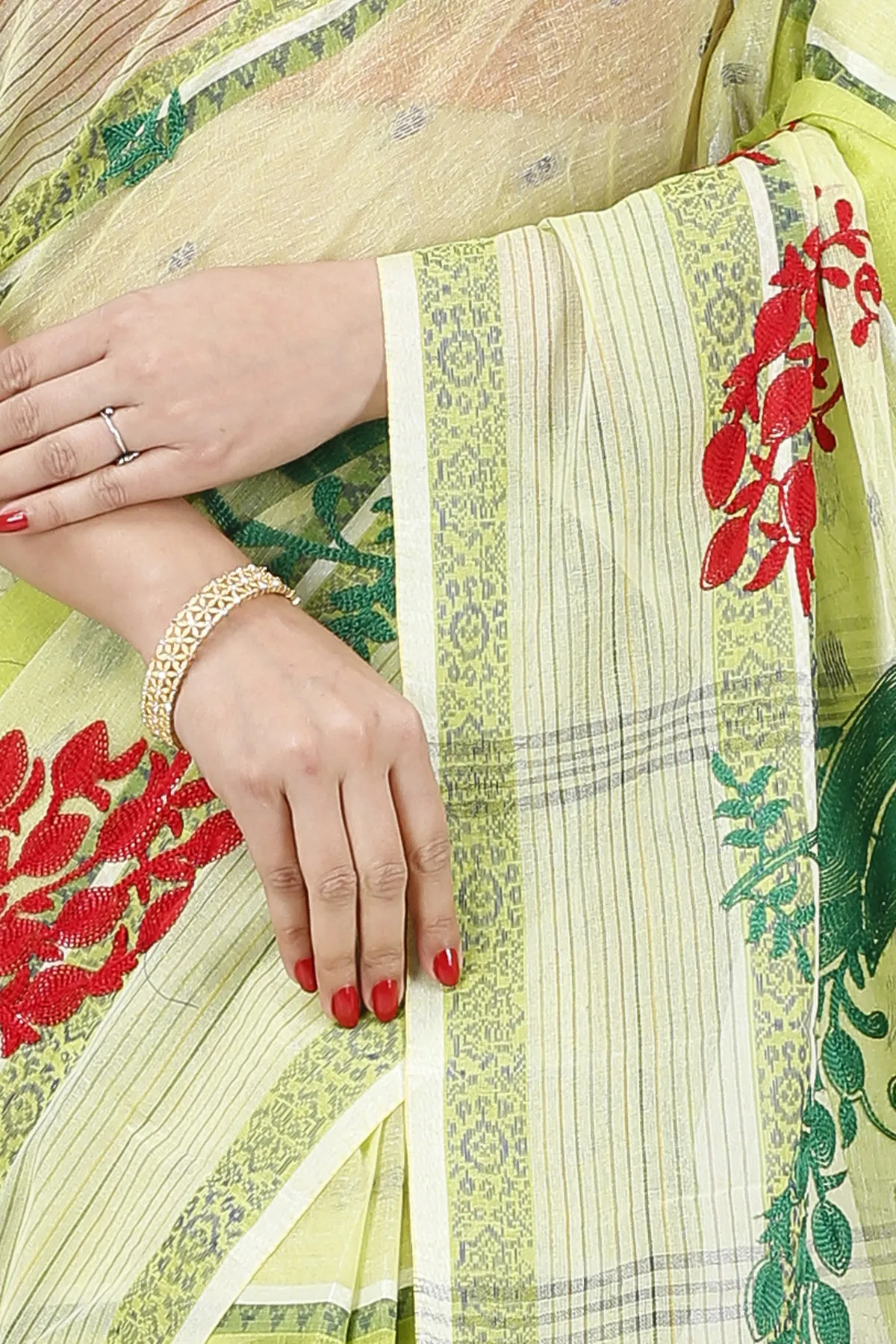 DipDiya Pure Cotton Olieve Green Embi Debdash Moyur A Legacy Woven Embroidery Tant Sarees