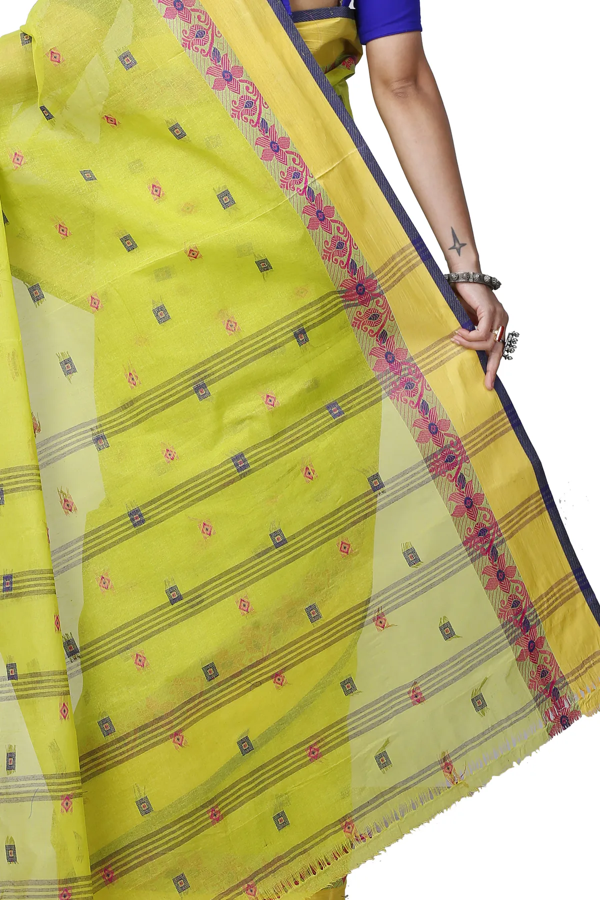 DipDiya Pure Cotton Olive Green Ramala Timeless Bengal Tant Sarees