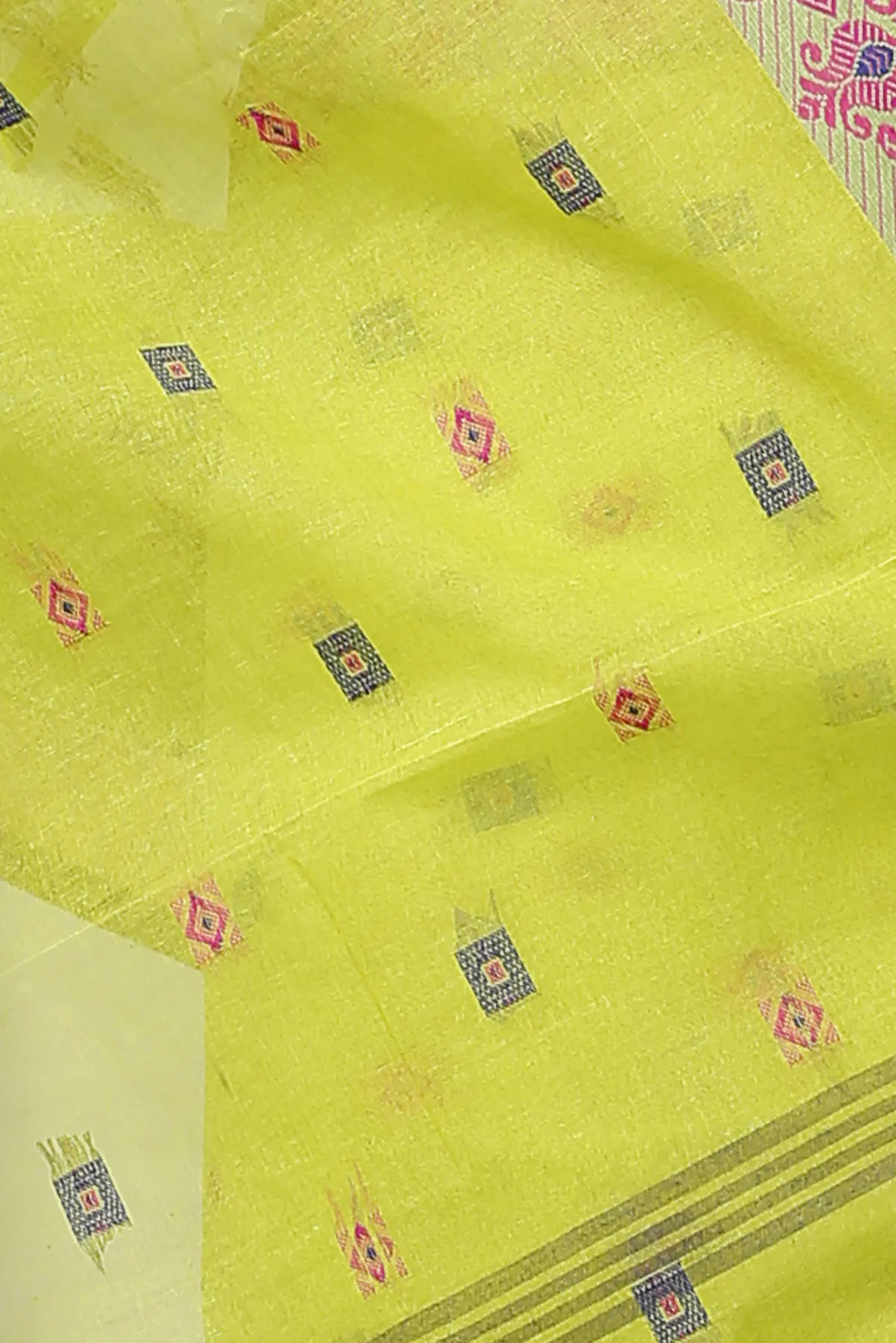 DipDiya Pure Cotton Olive Green Ramala Timeless Bengal Tant Sarees