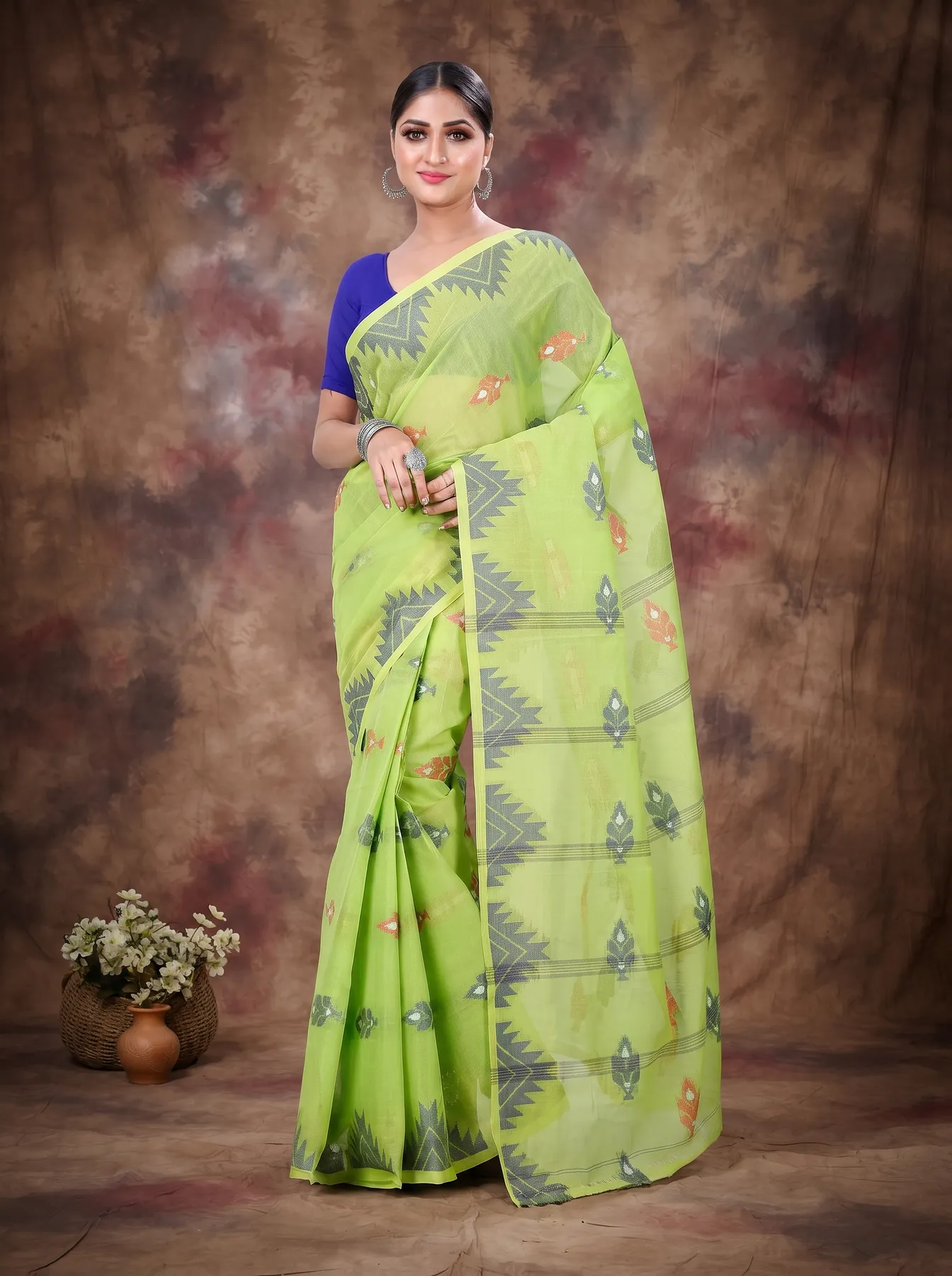 DipDiya Pure Cotton Olive Green Sidra Crafted with Soul Tant Sarees