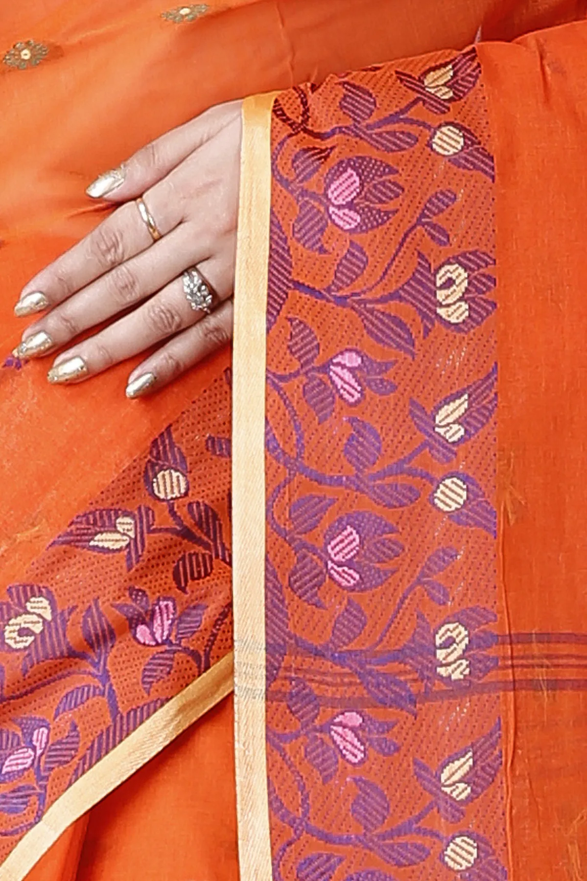 DipDiya Pure Cotton Orange Gopika Elegance in Every Weave Tant Sarees