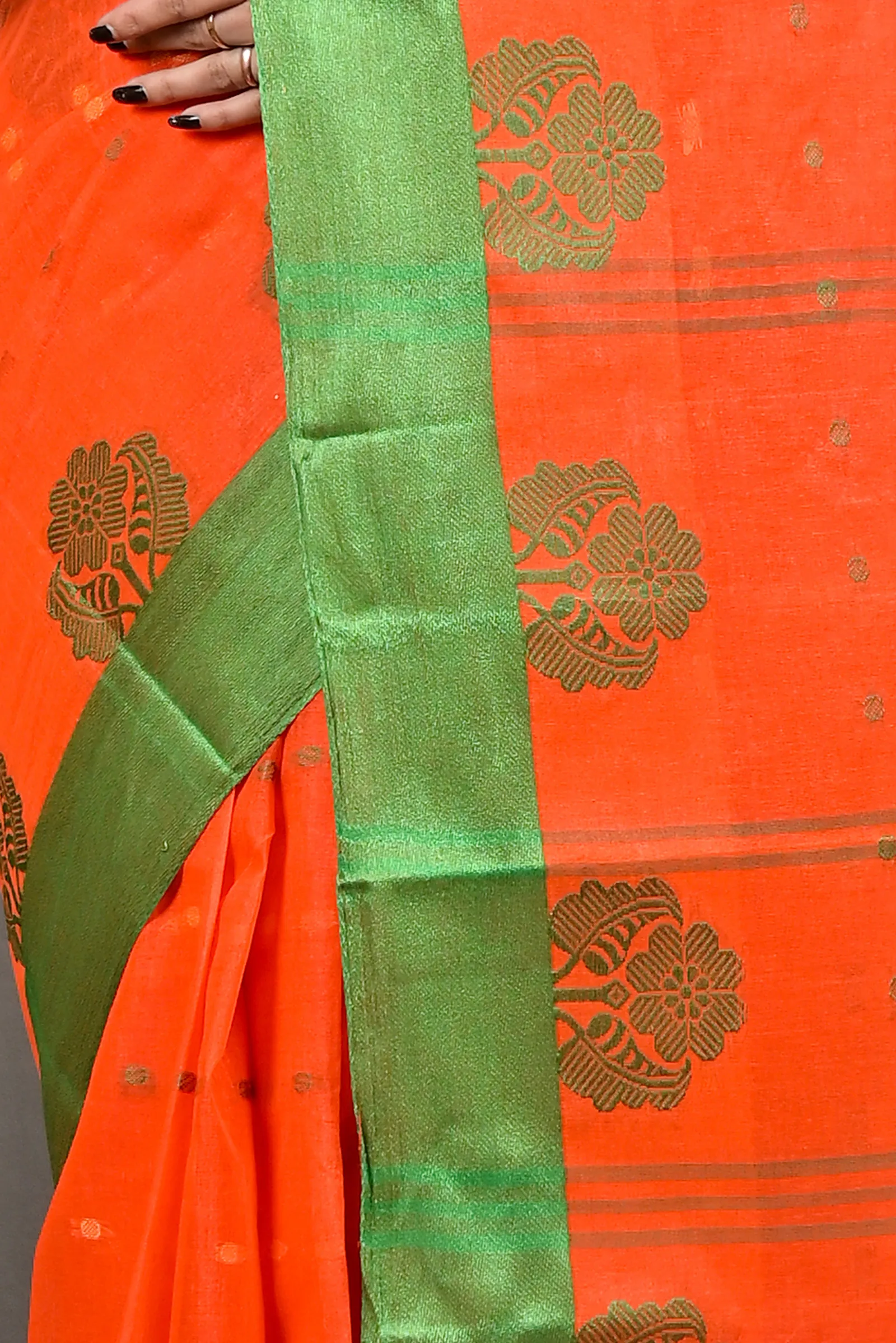 DipDiya Pure Cotton Orange Green Fipani Woven with Tradition Tant Sarees